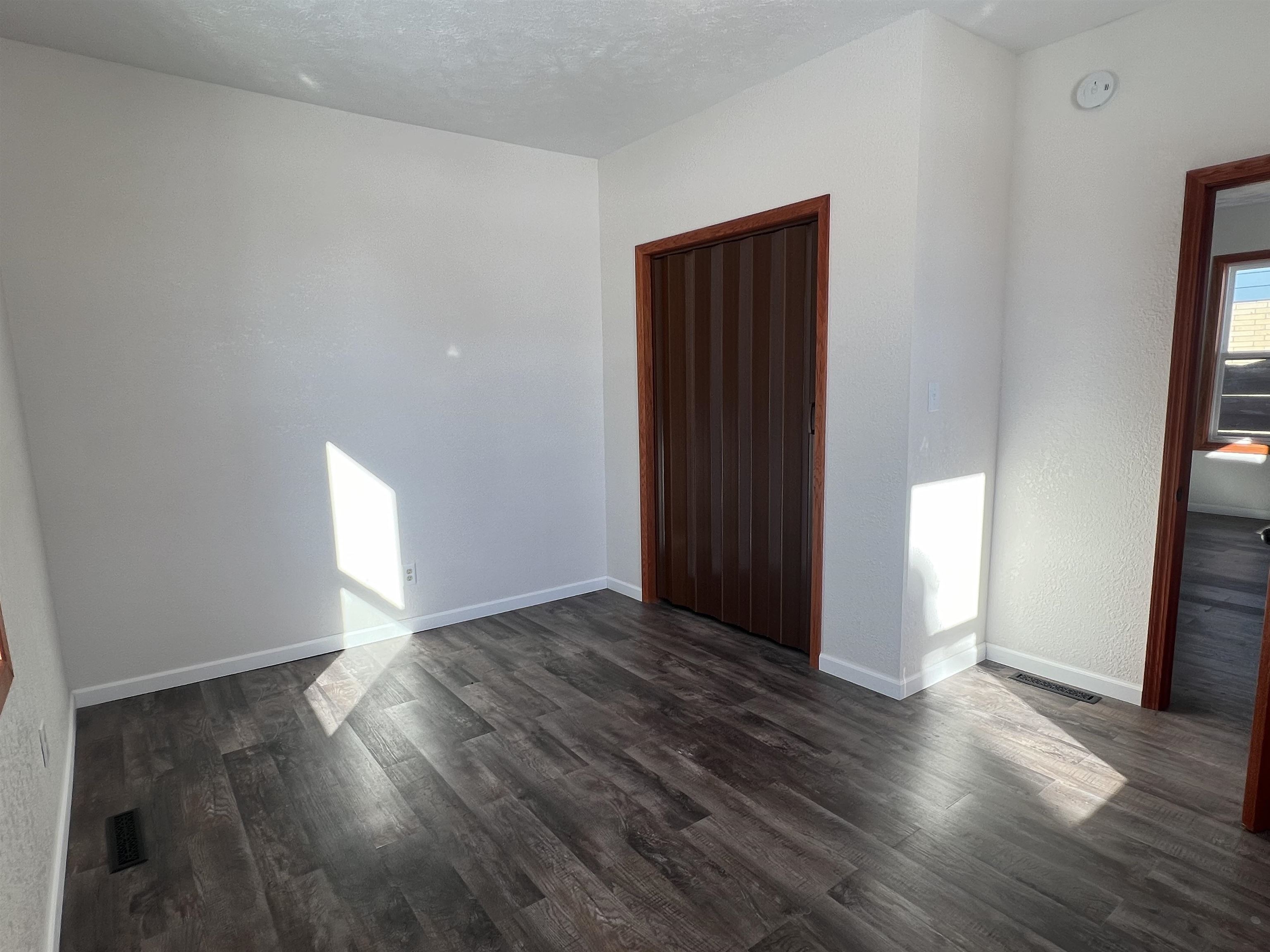 1621 W 9th Street