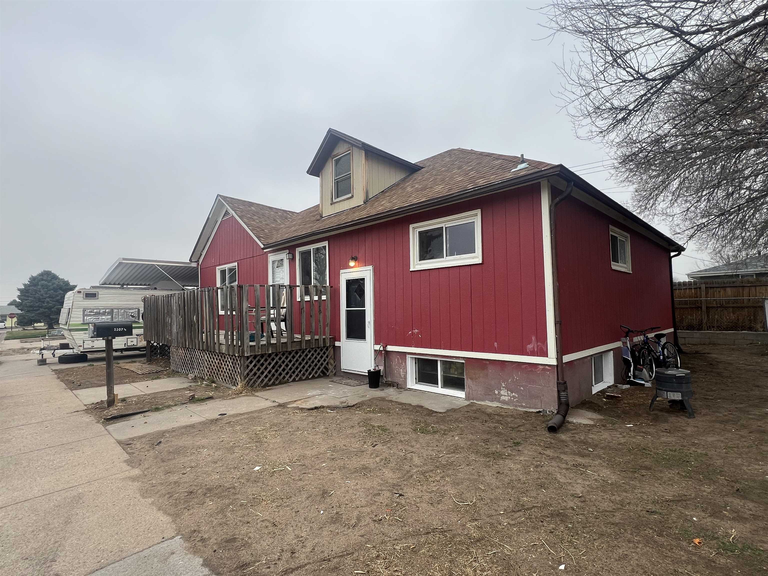 1107 W 6th #1