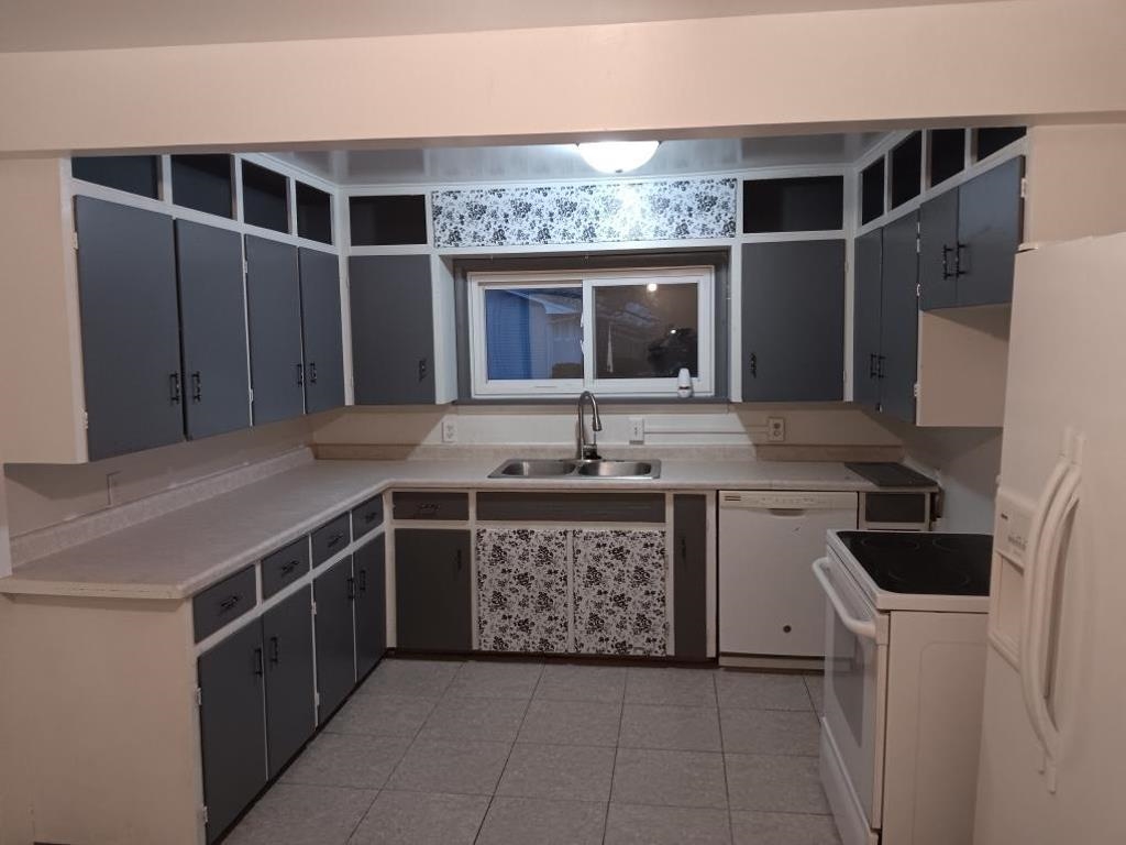 1107 W 6th #1
