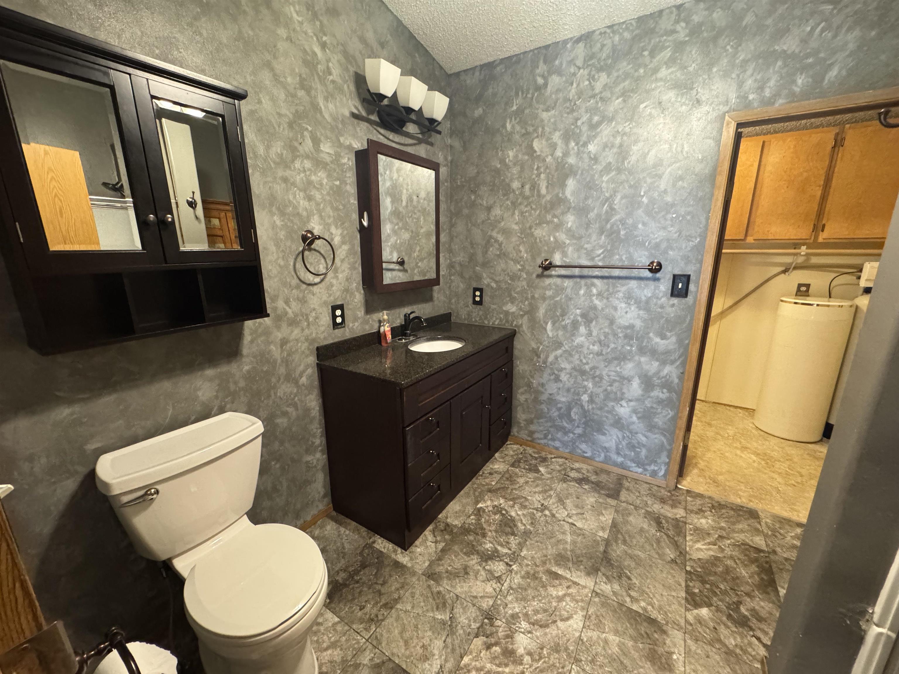 2601 Lynn Court