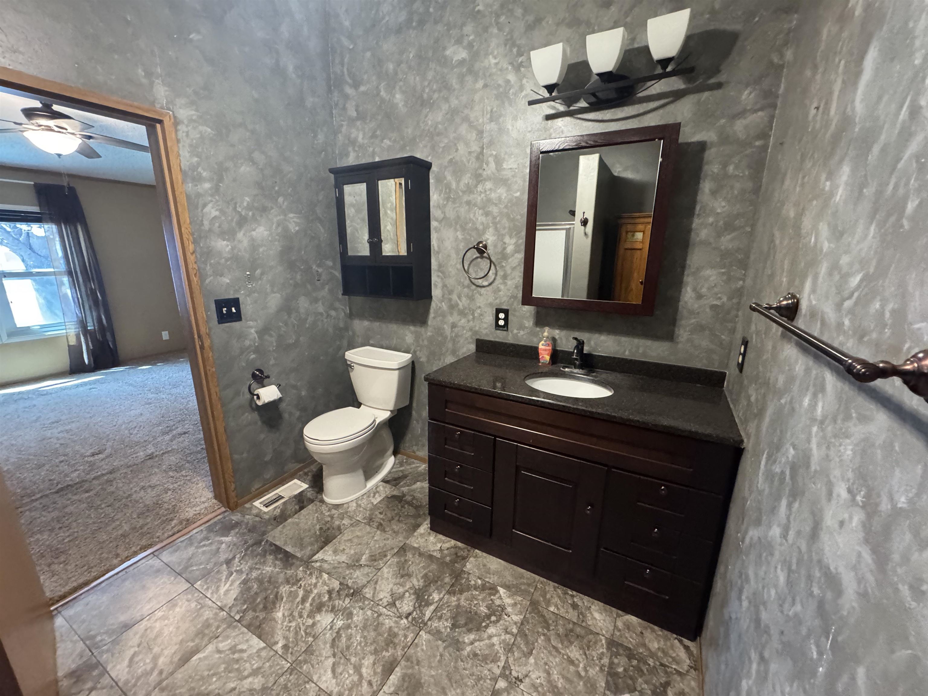 2601 Lynn Court