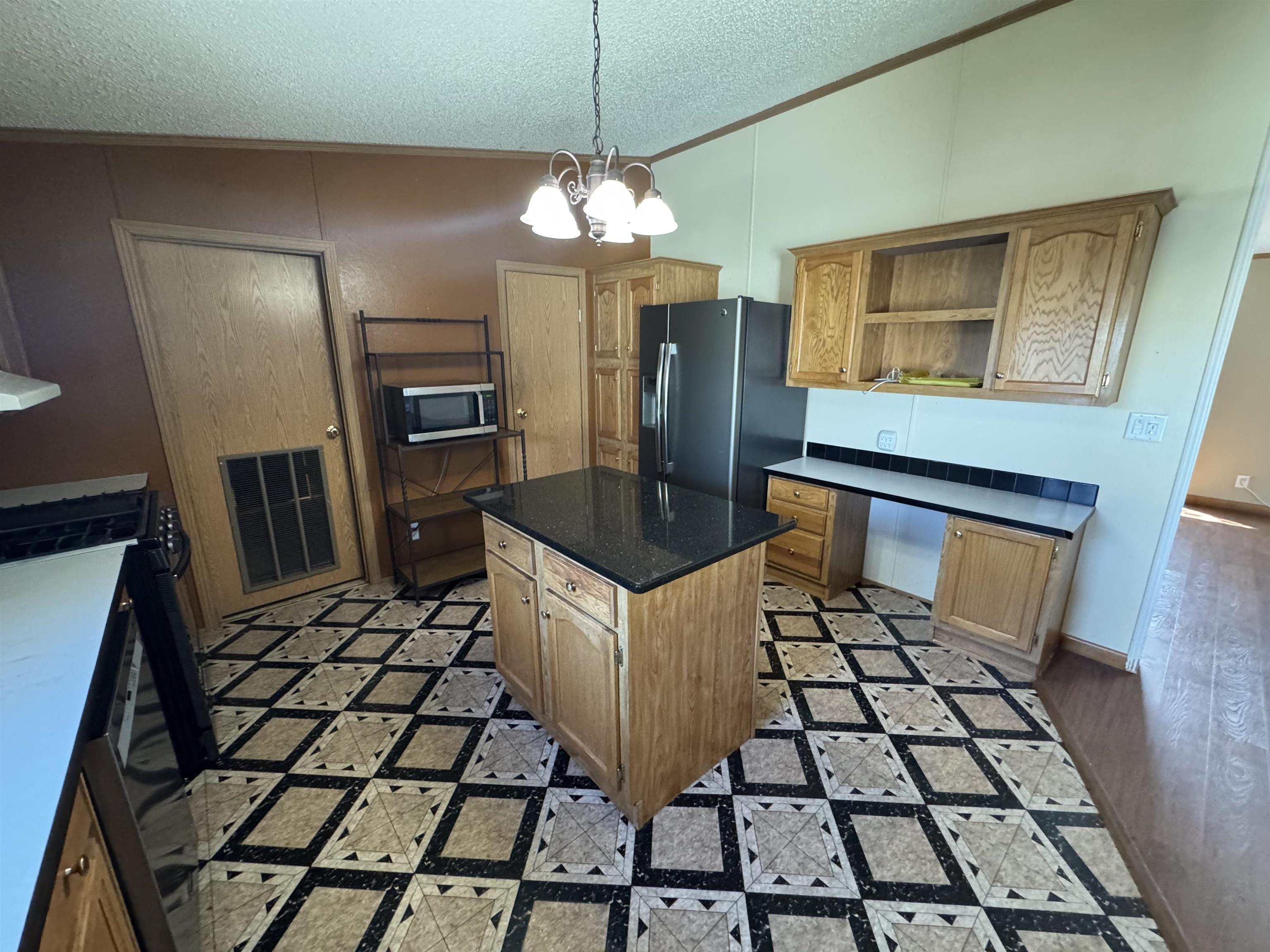 2601 Lynn Court