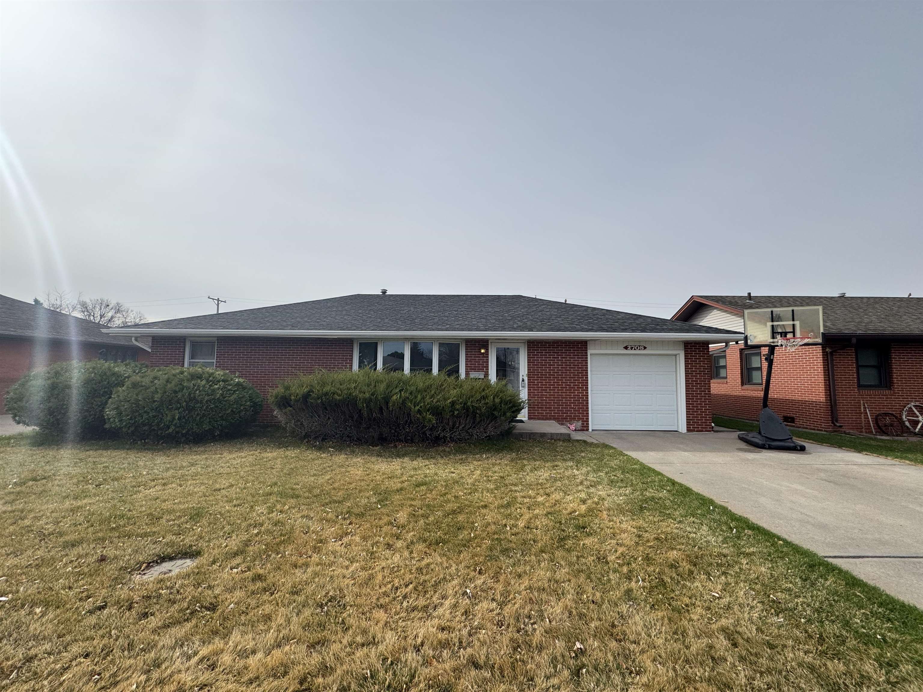 2708 W 1st Street