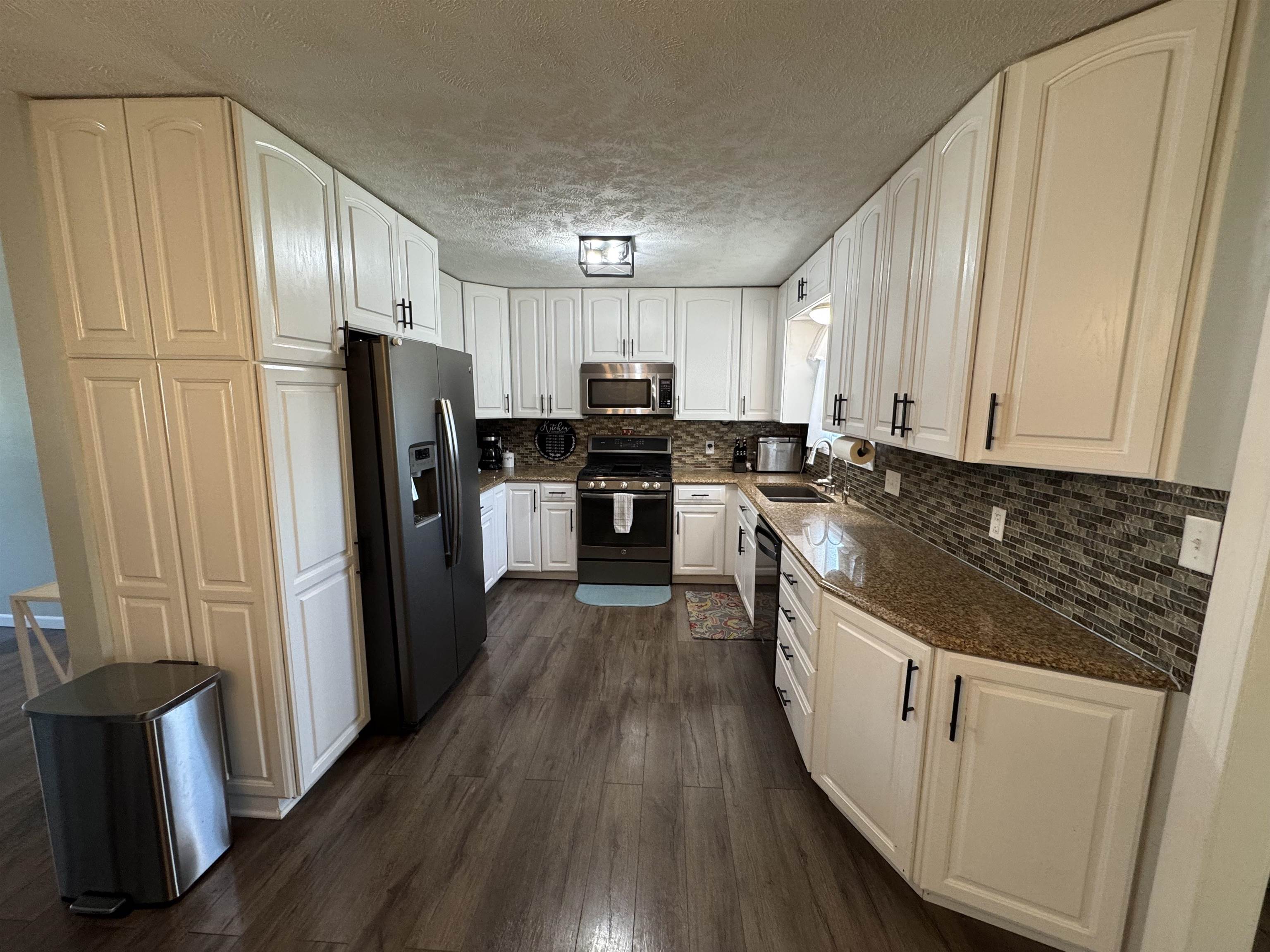 3420 W 2nd Street