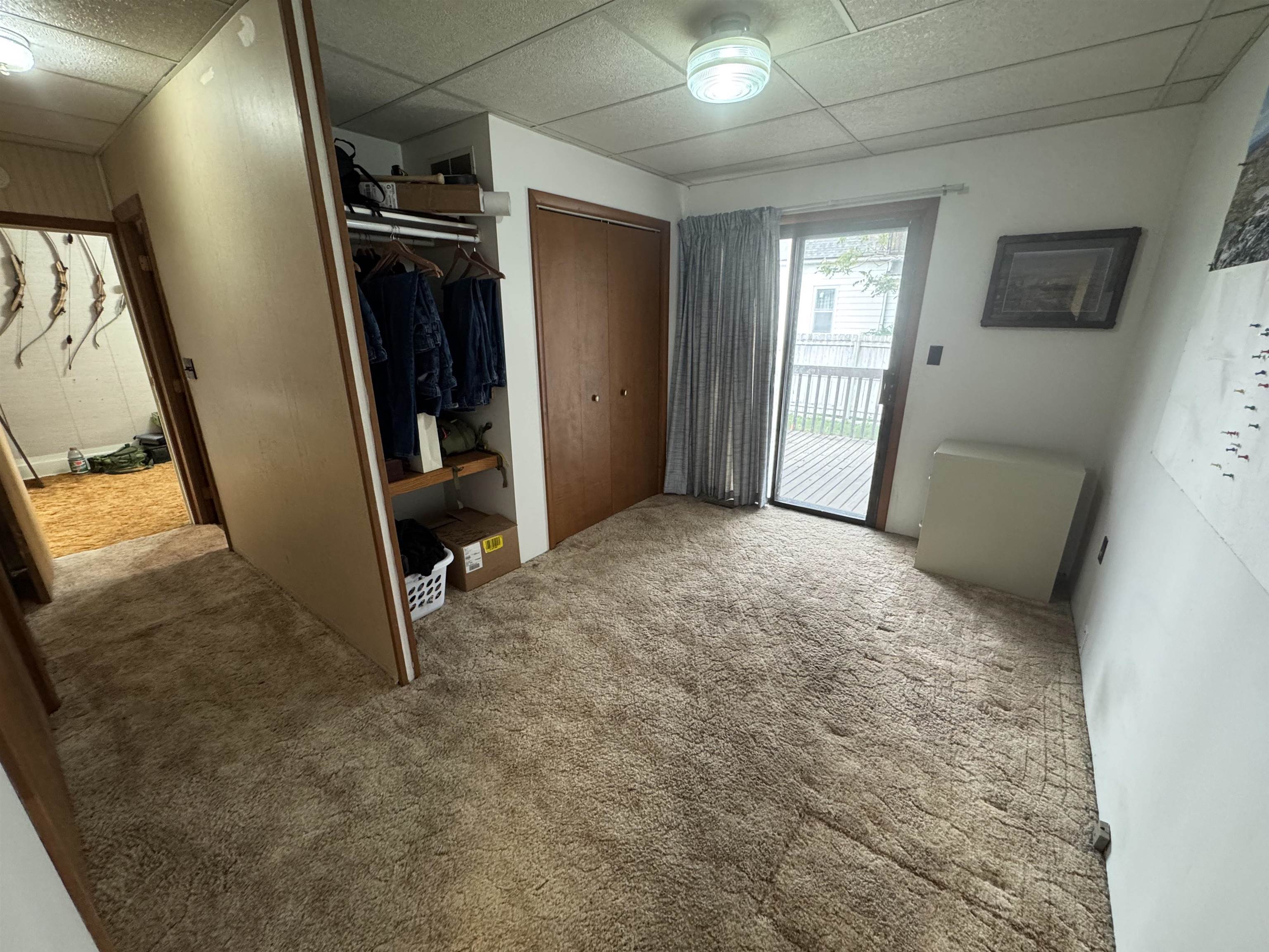 402 S Elm