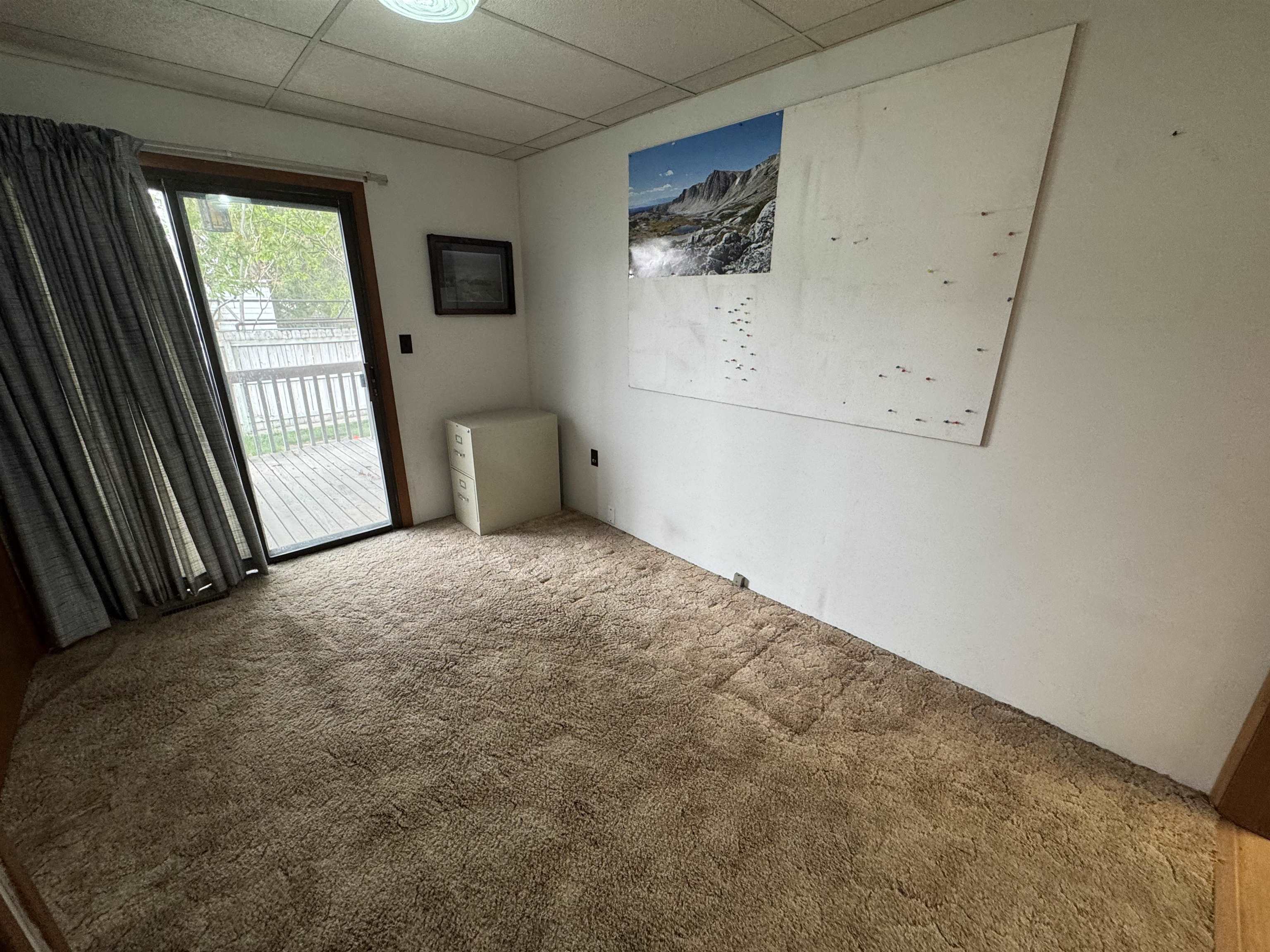 402 S Elm