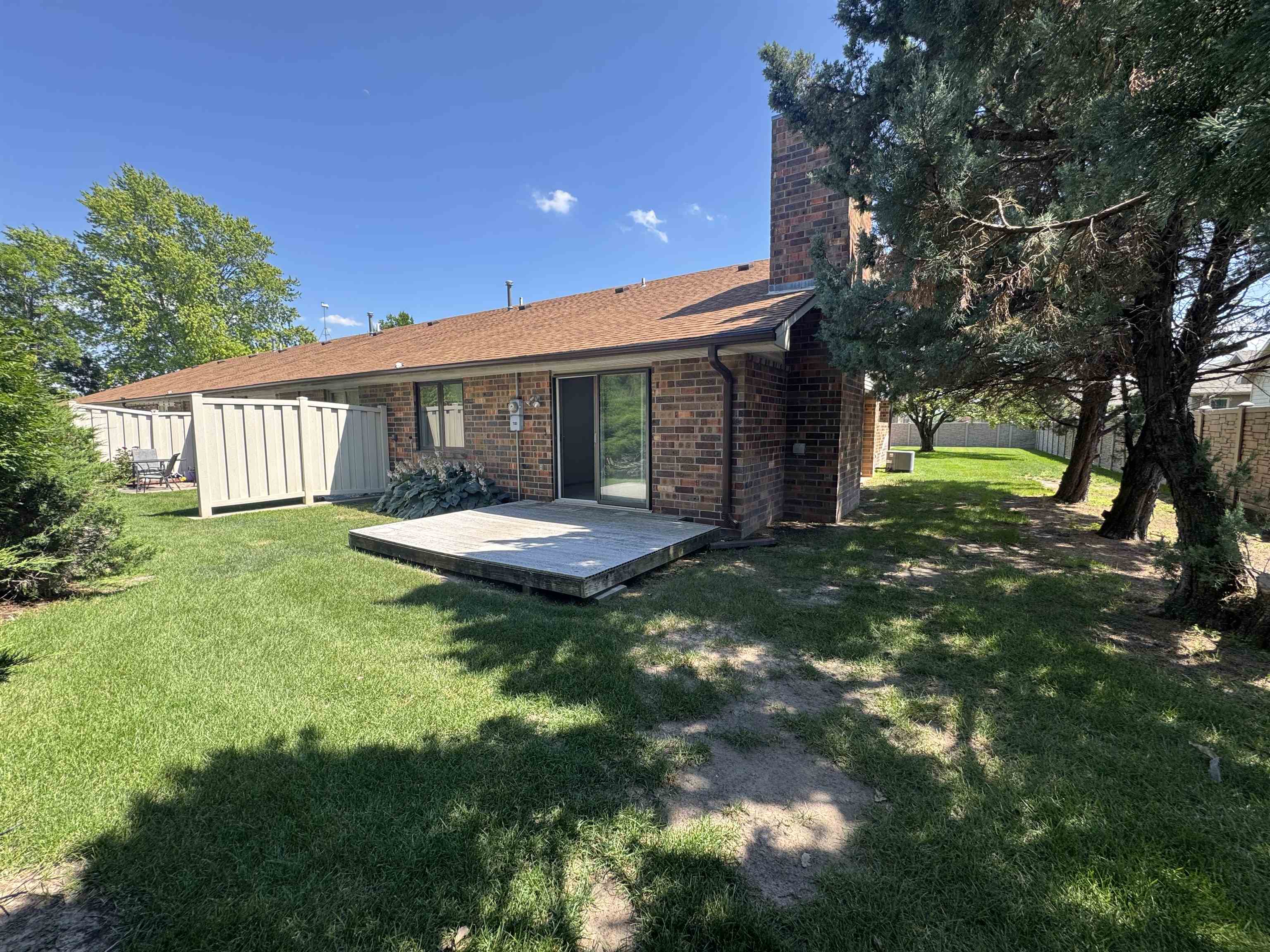 1109 Sandhill Court