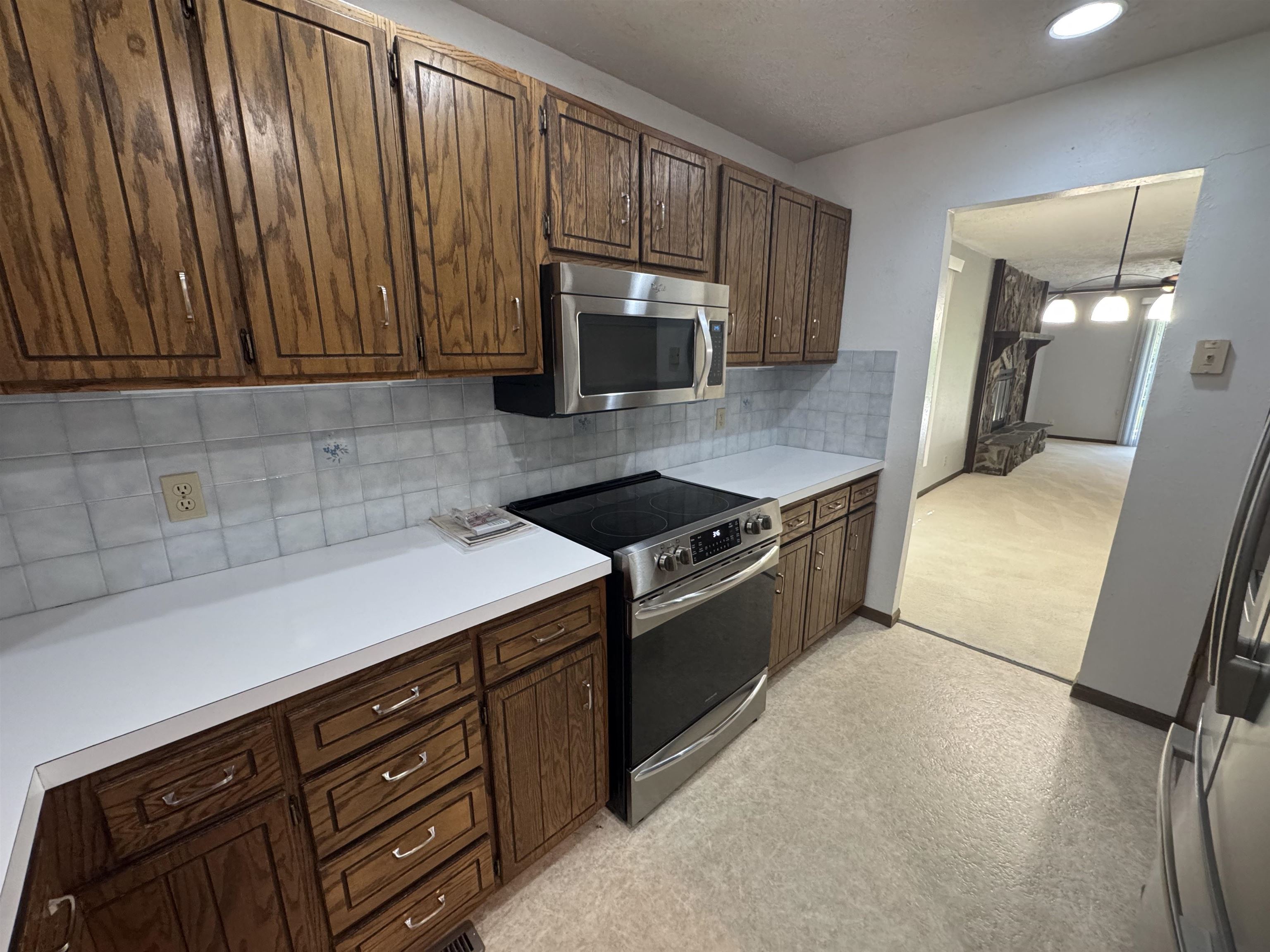 1109 Sandhill Court