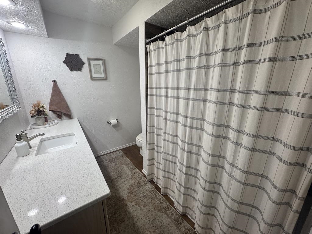 702 Cedarberry Court