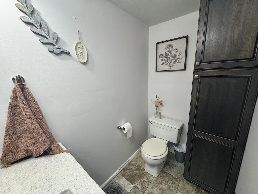702 Cedarberry Court