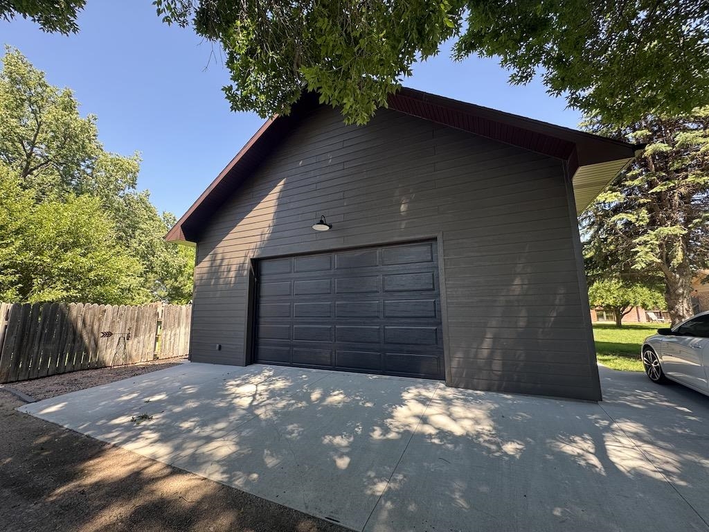 702 Cedarberry Court