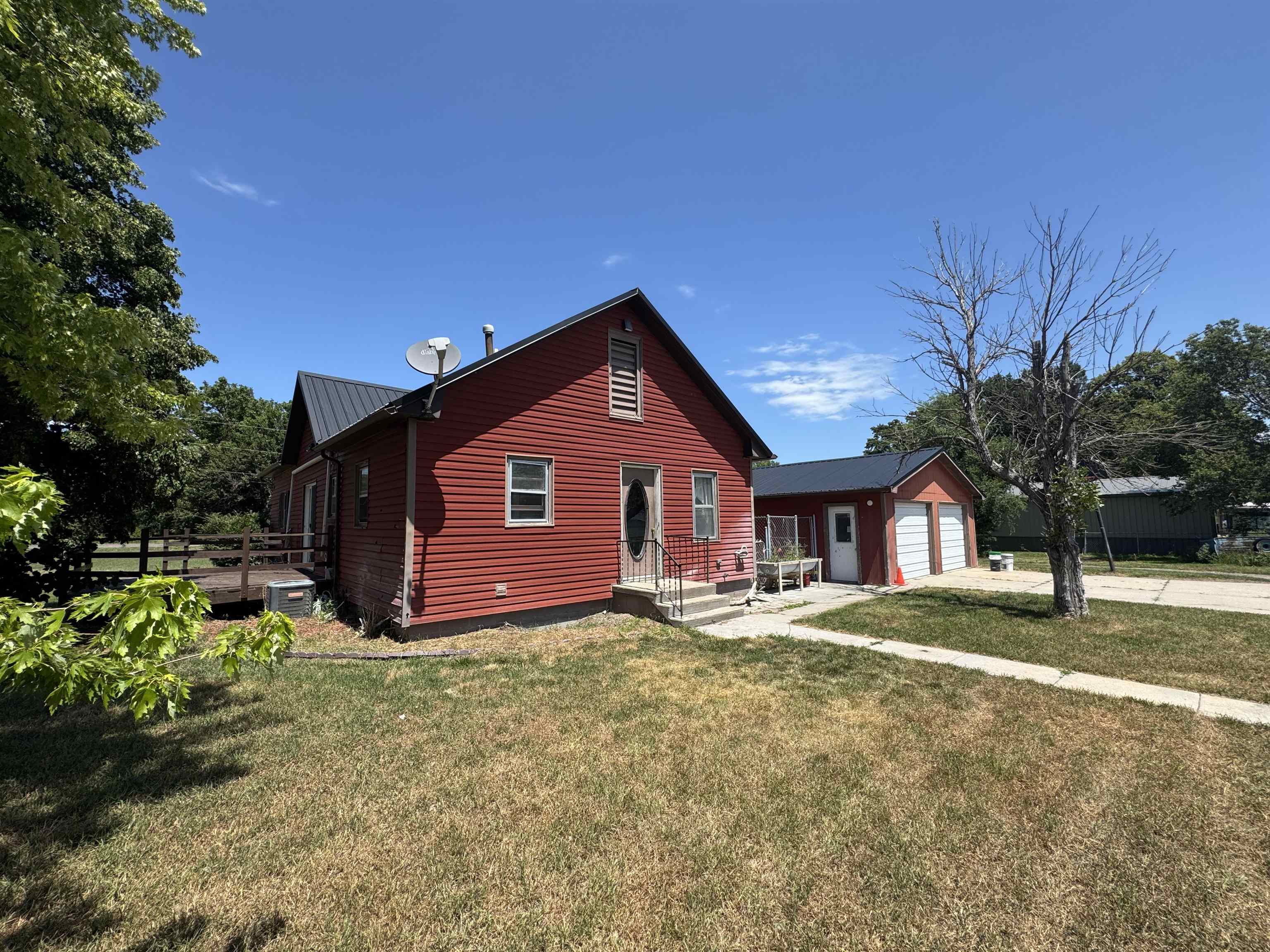 1015 N County Road
