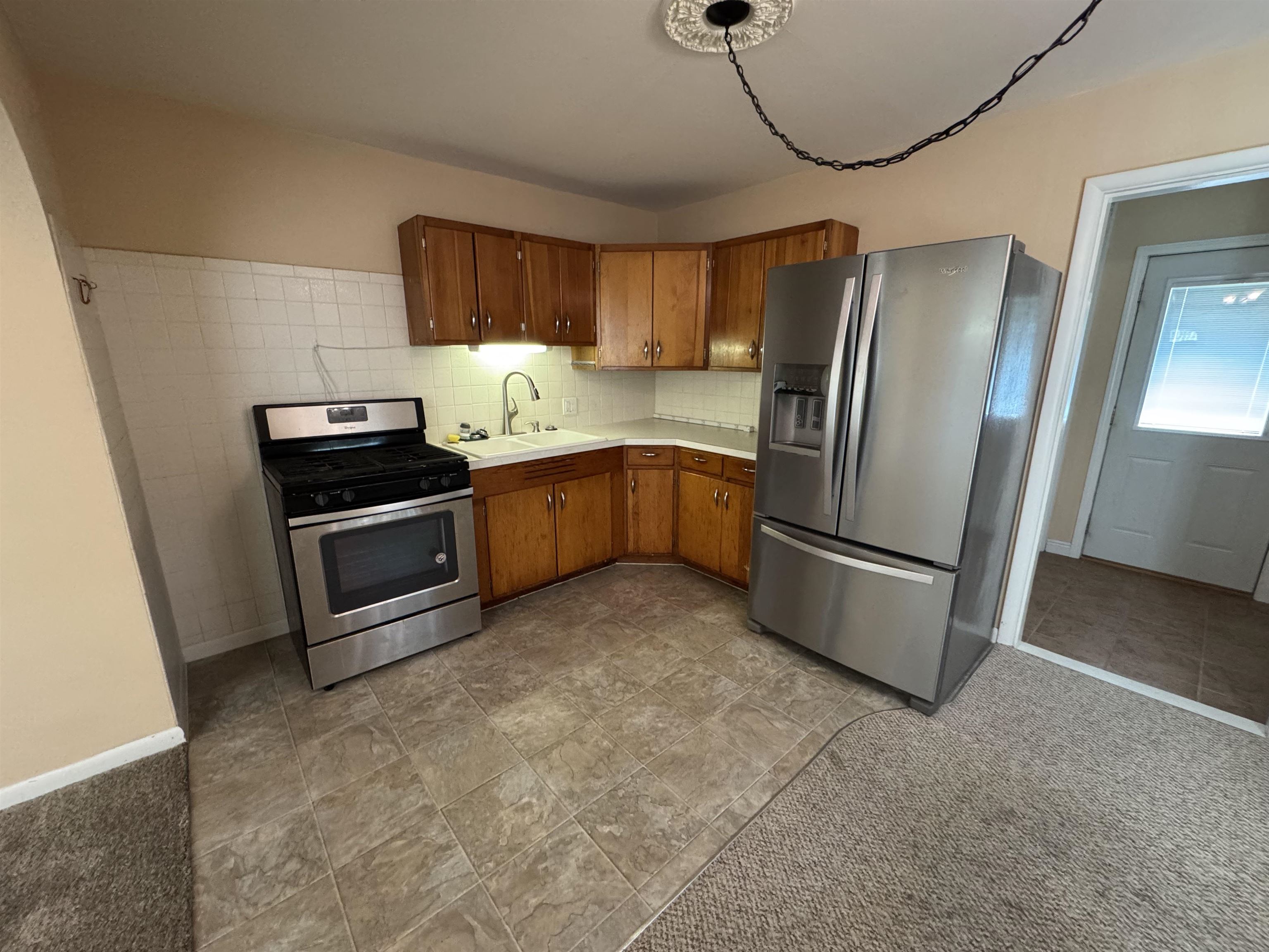 1607 N Sheridan Avenue