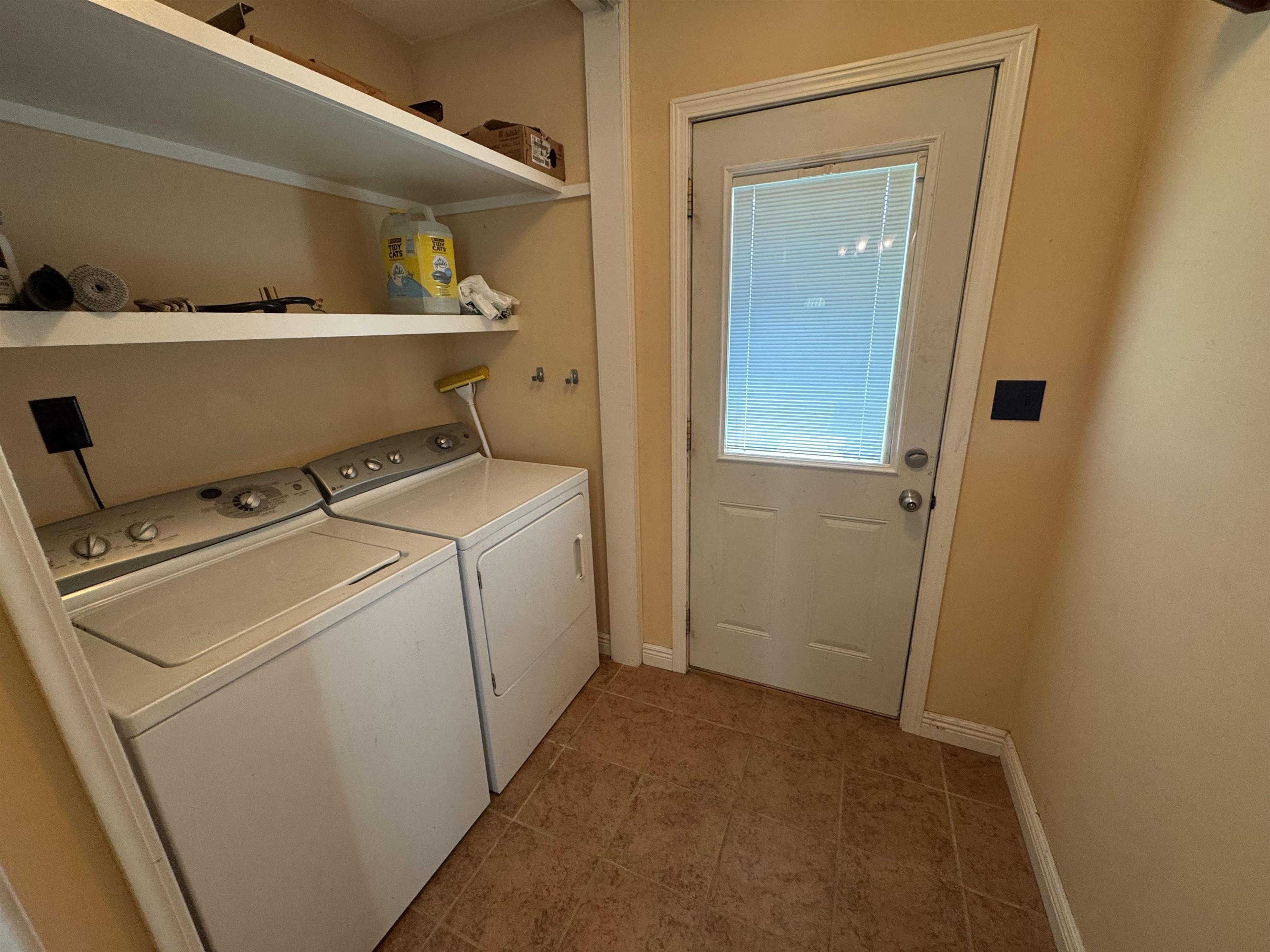 1607 N Sheridan Avenue