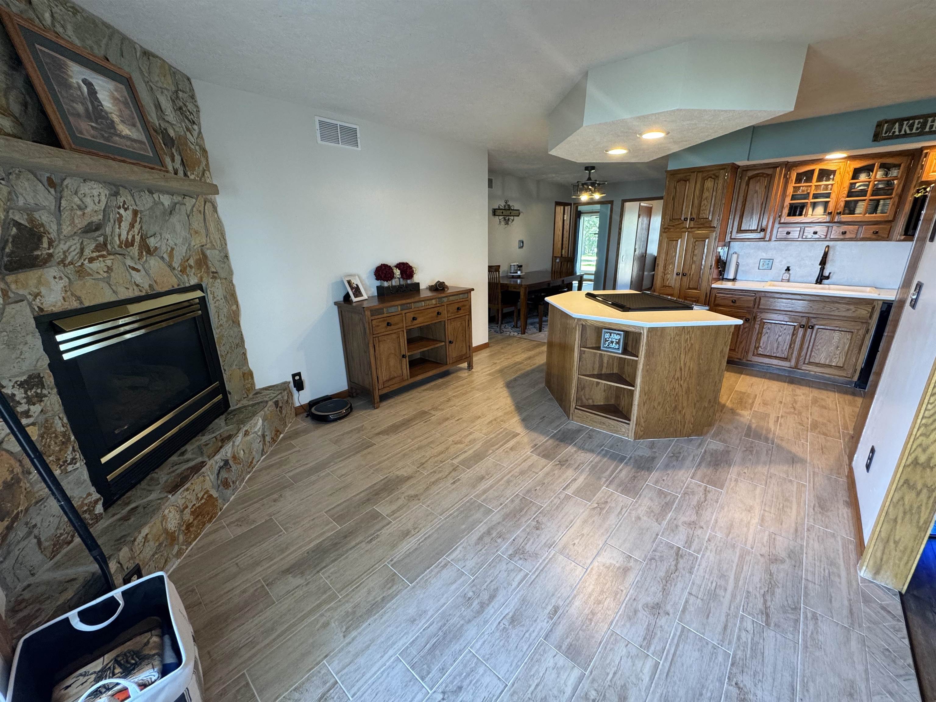 240 King Fisher Cove