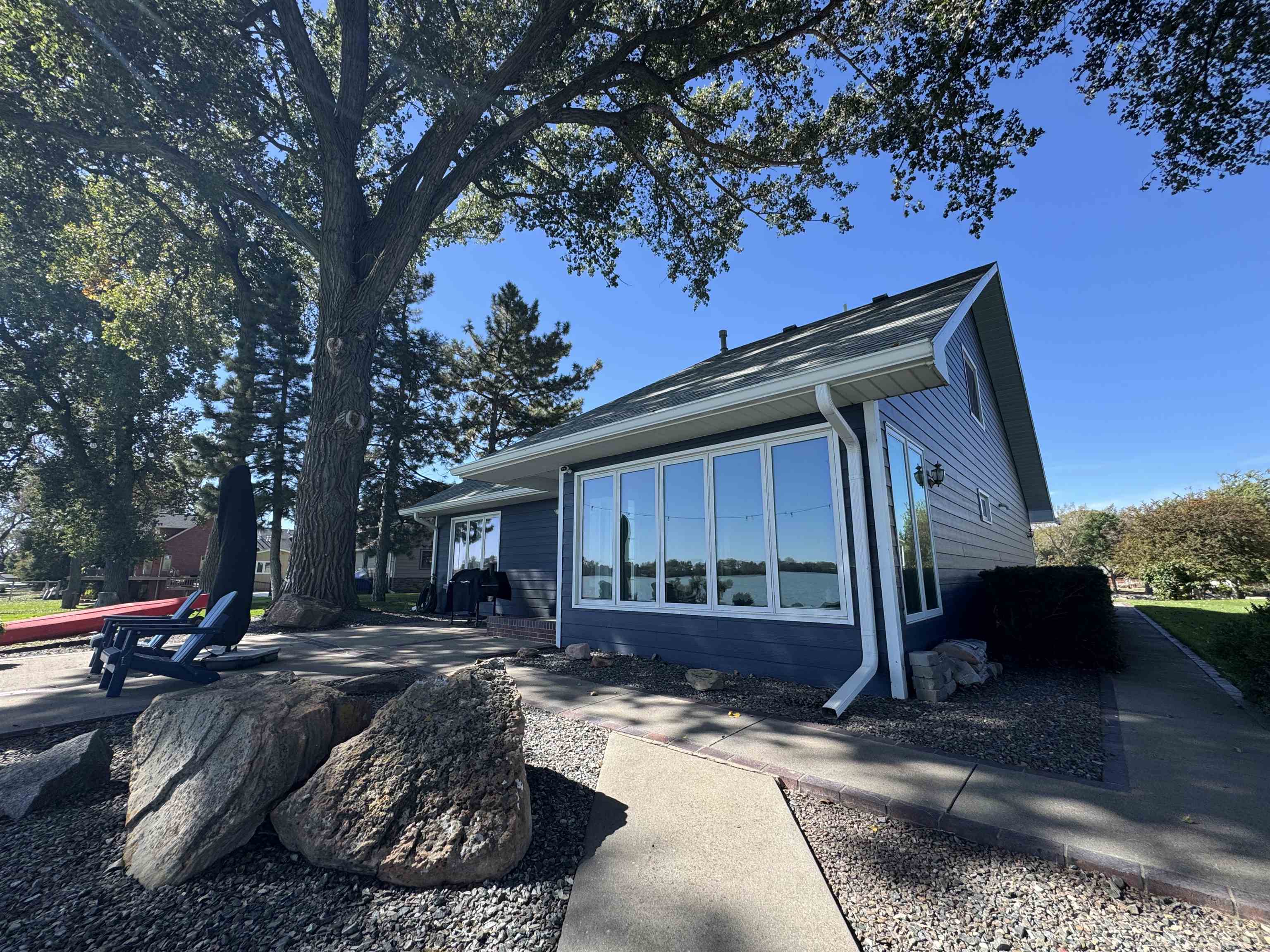 240 King Fisher Cove