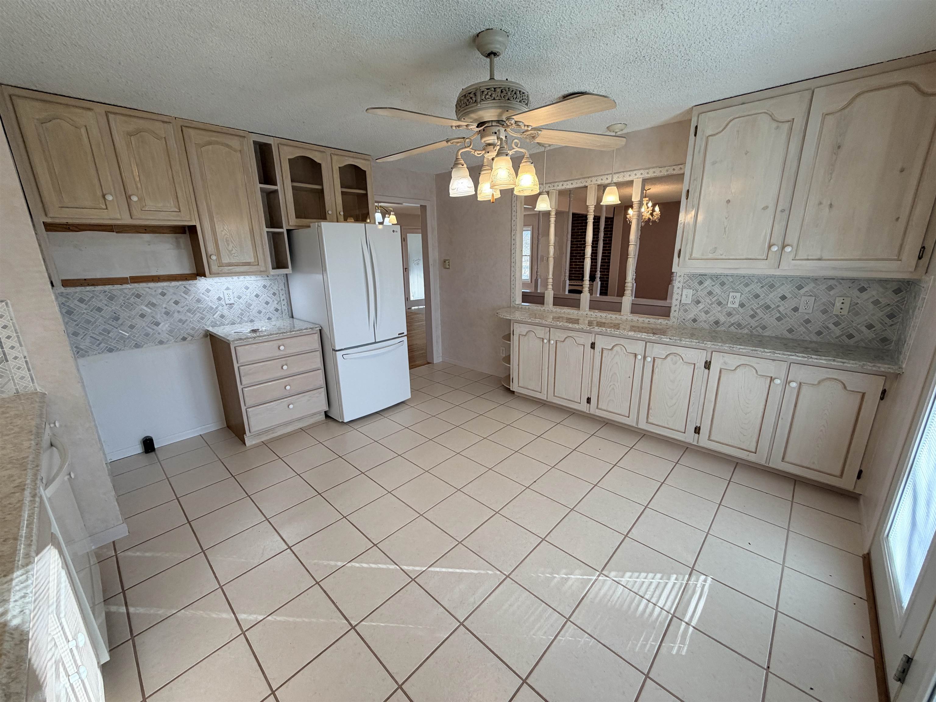 1049 Keystone Roscoe Road