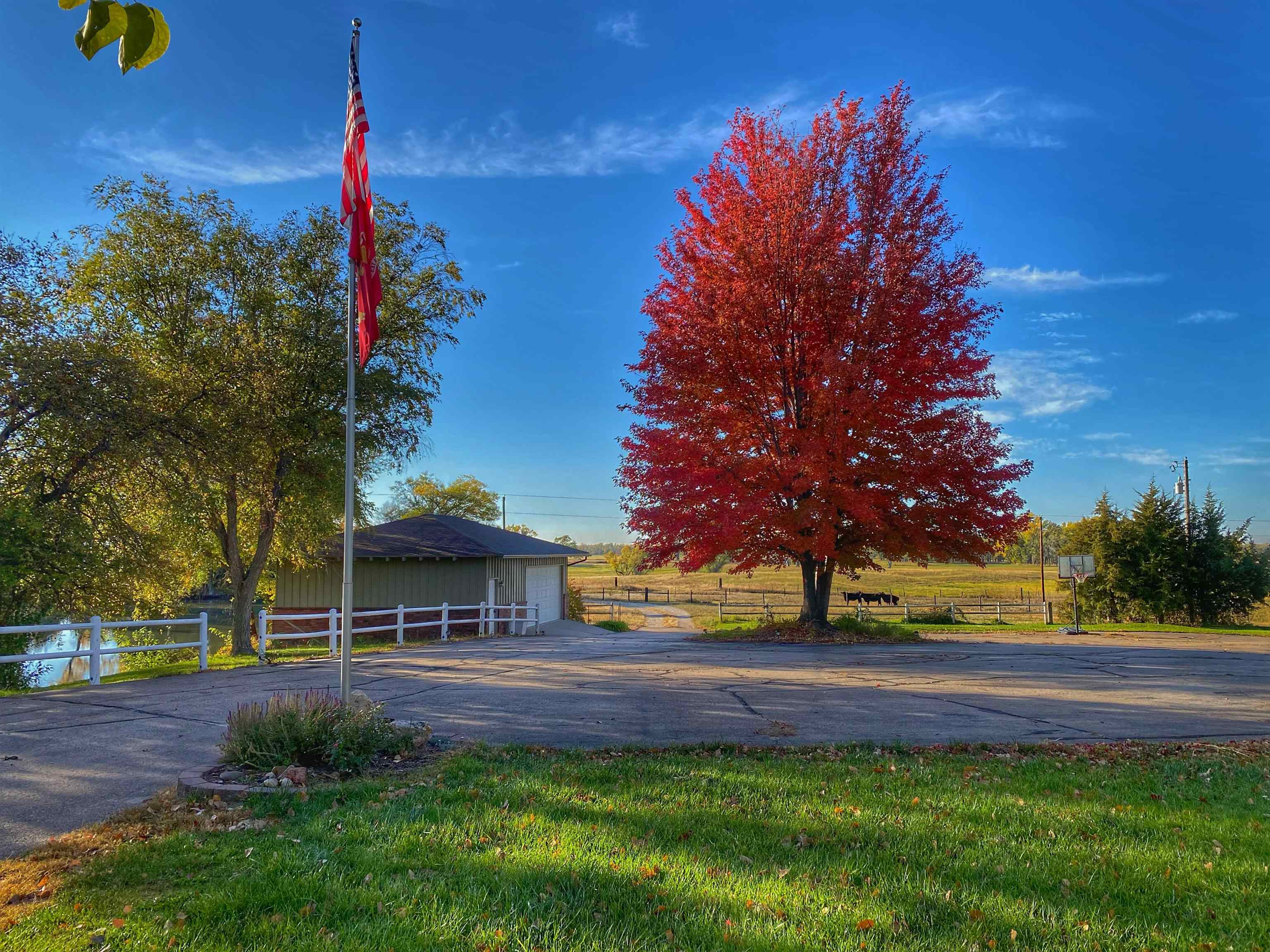 8515 W Foothill Road