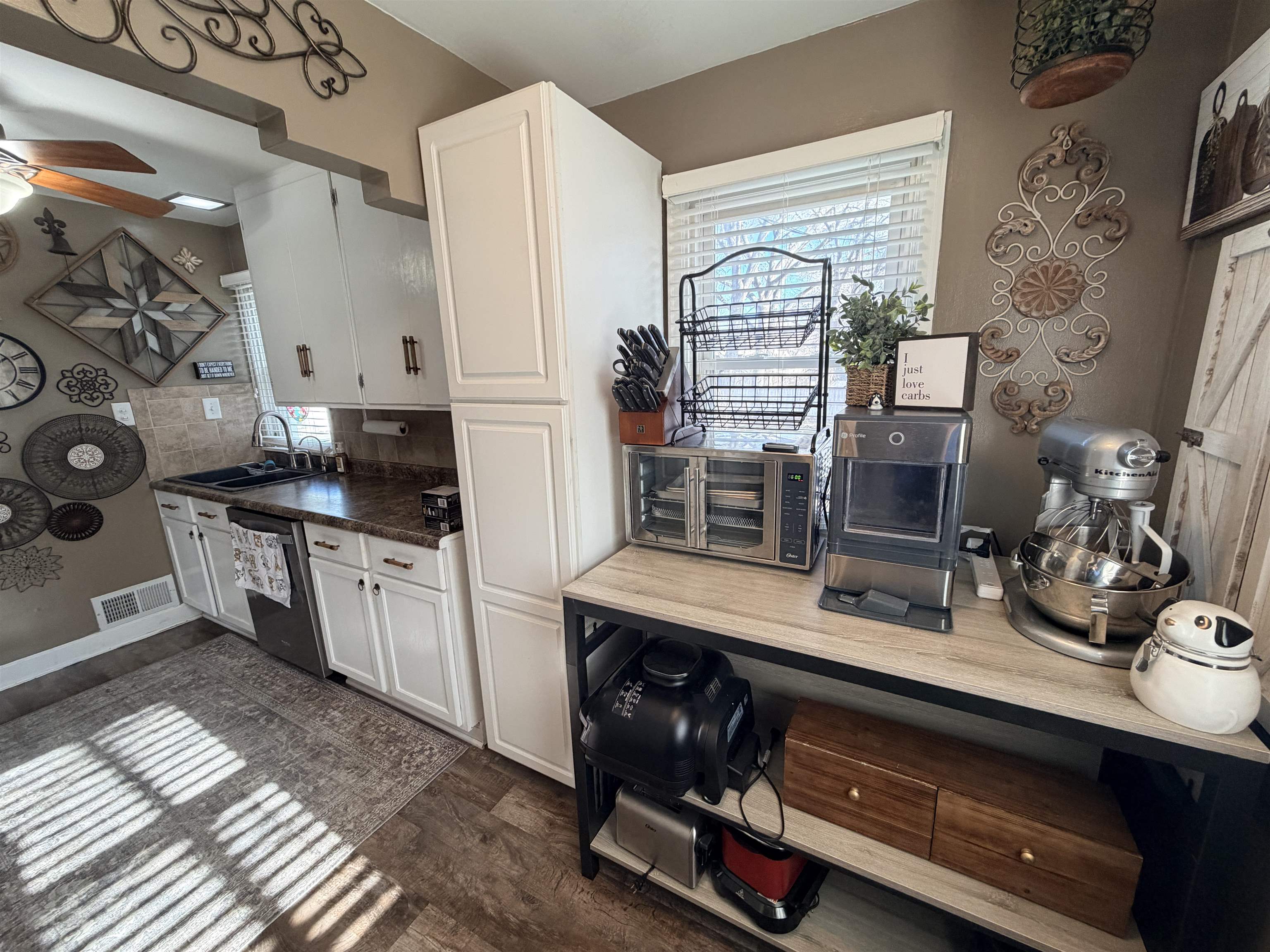 315 S Eastman Avenue