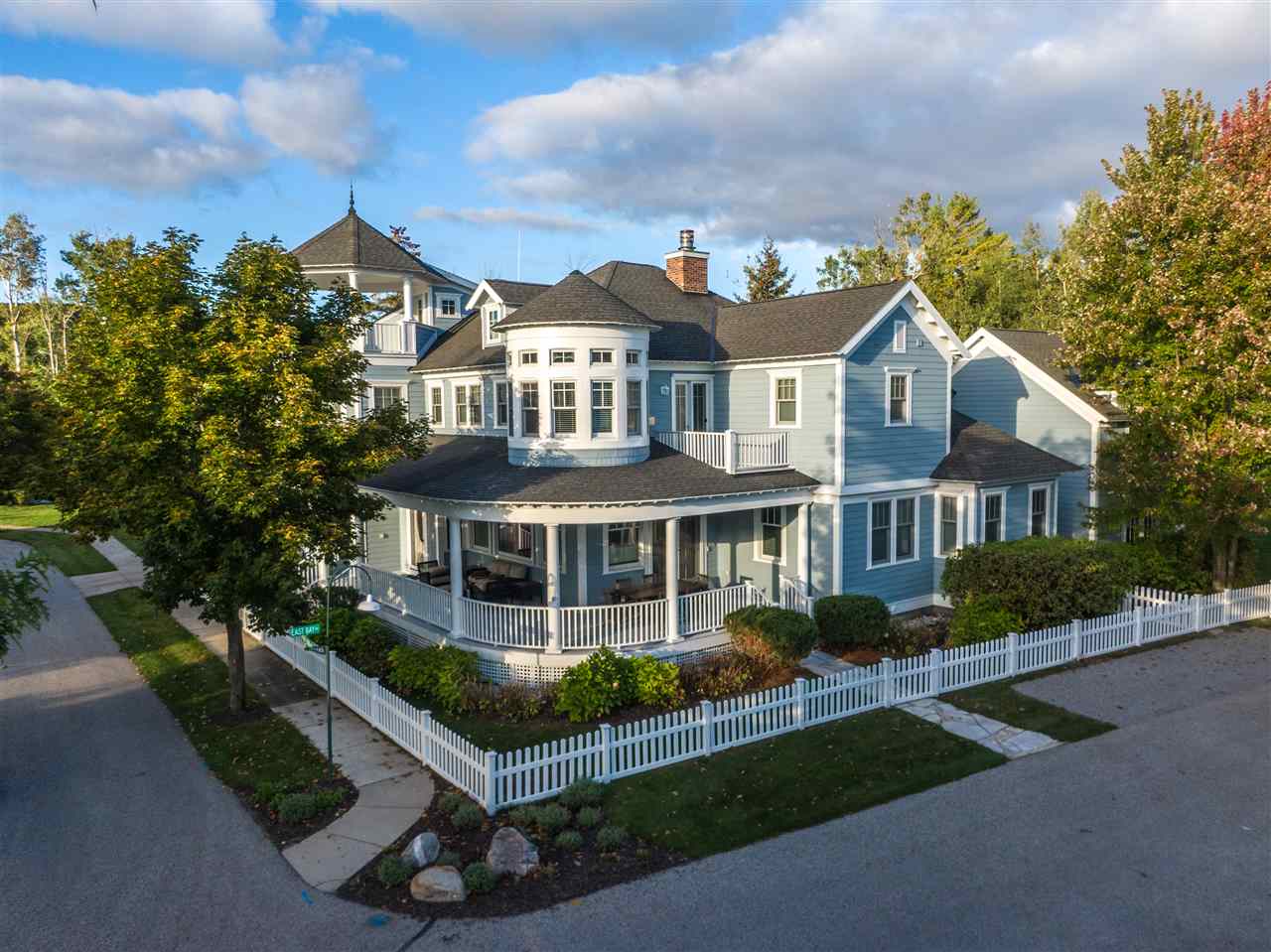 Harbor Springs Homes For Sale