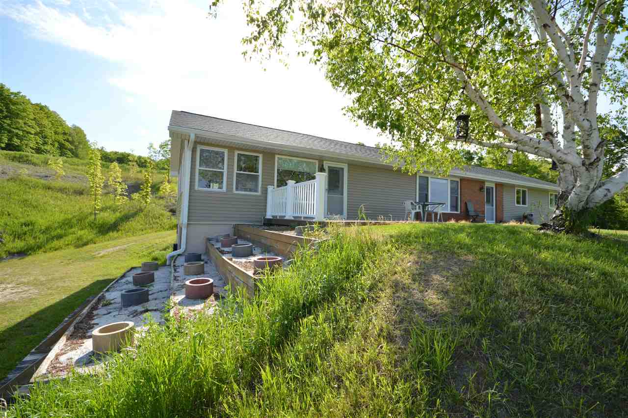 4679 Evergreen Trail