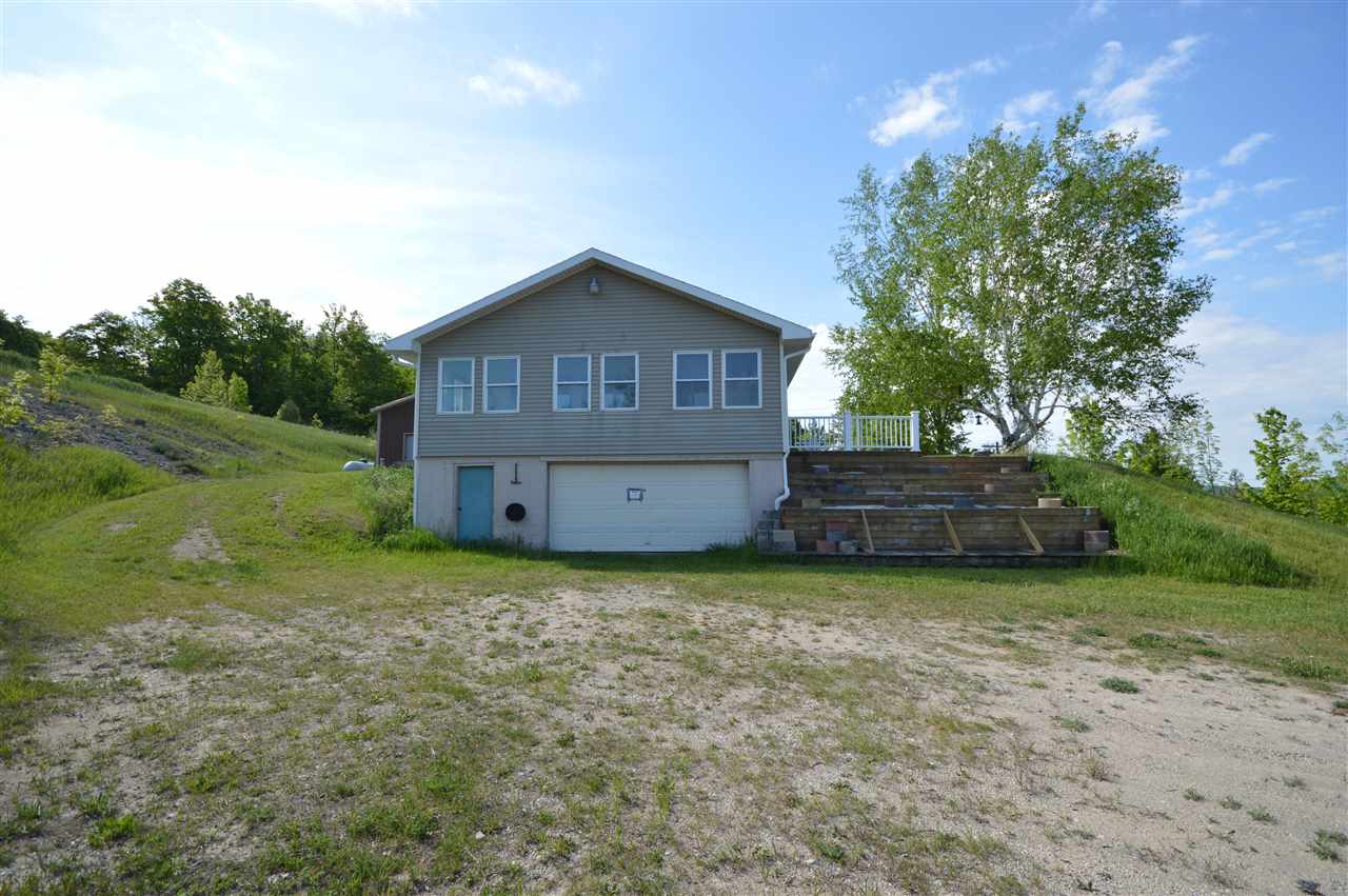4679 Evergreen Trail