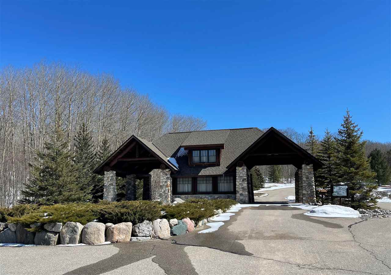 6141 Wintergreen Drive