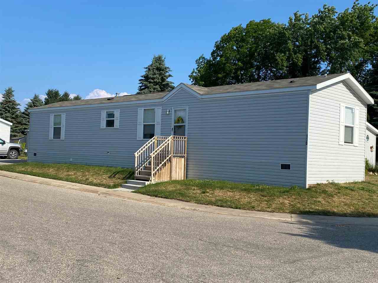 Real Estate One Charlevoix MI