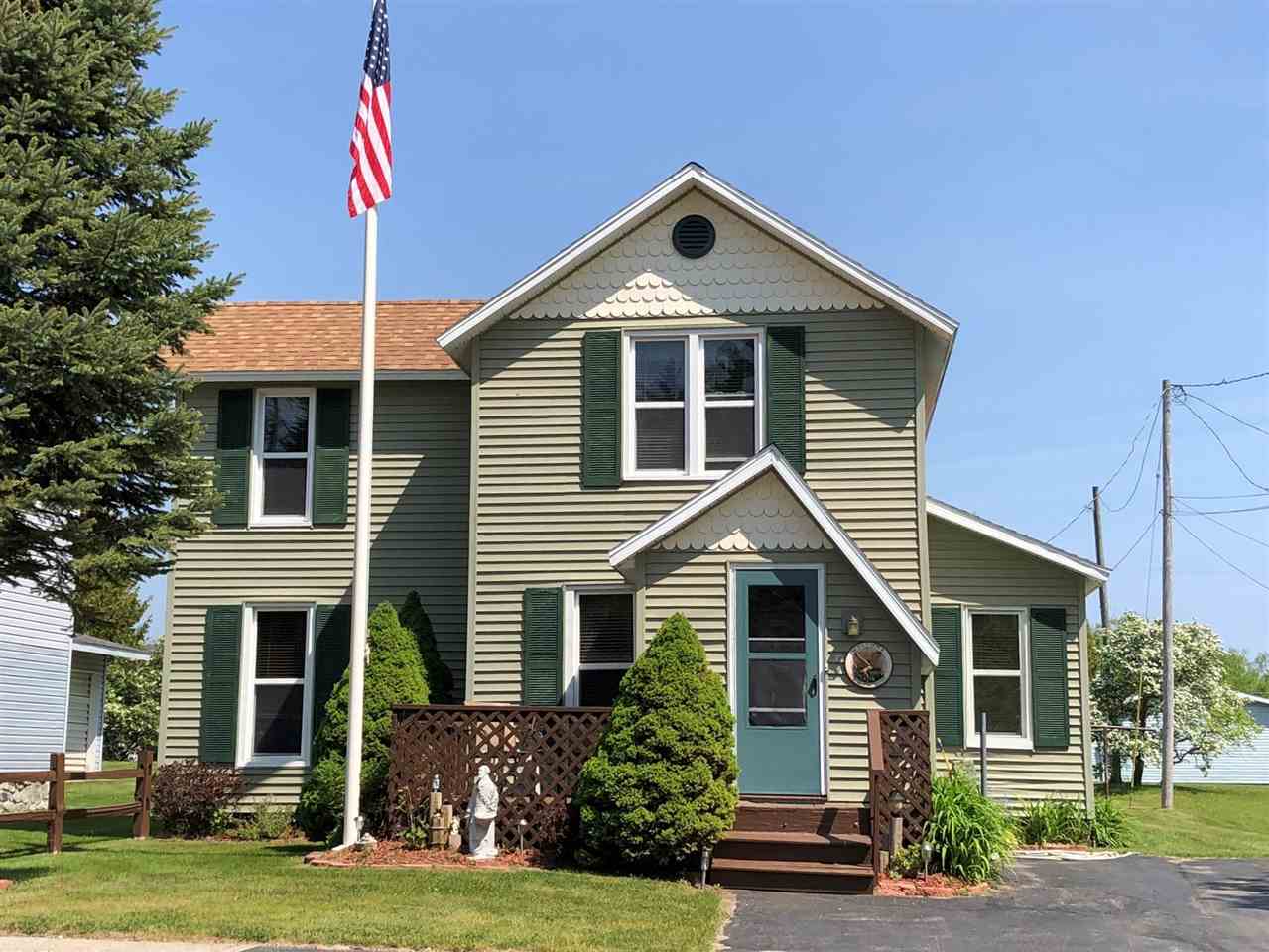 MLS 470212 - 111 E Sinclair , Mackinaw City, MI
