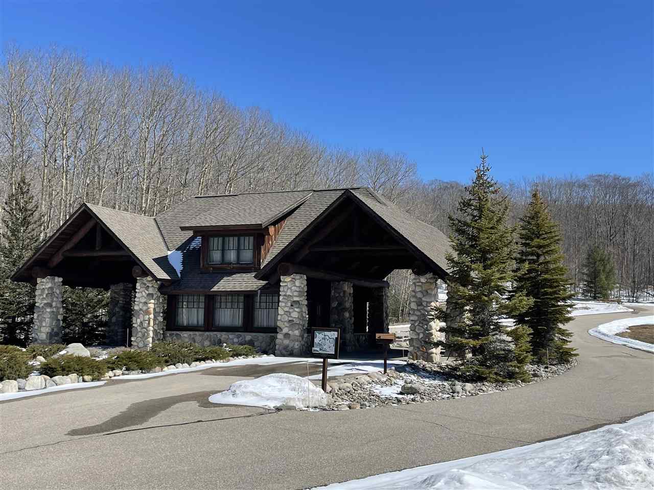 340 Pleasant Ridge Drive