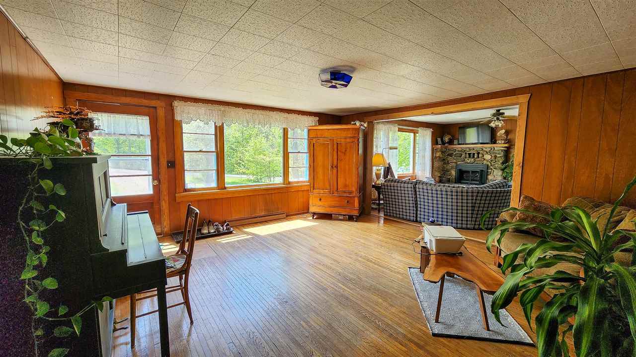 9400 W Robinson Road