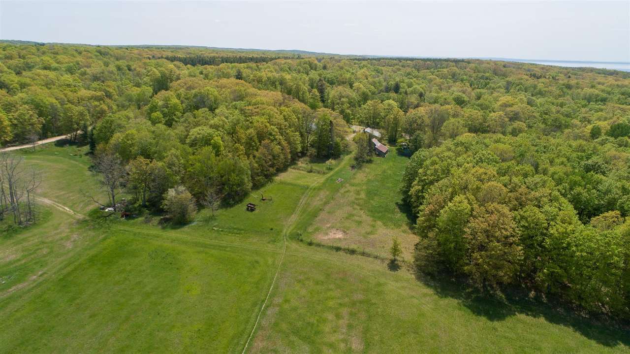 9400 W Robinson Road