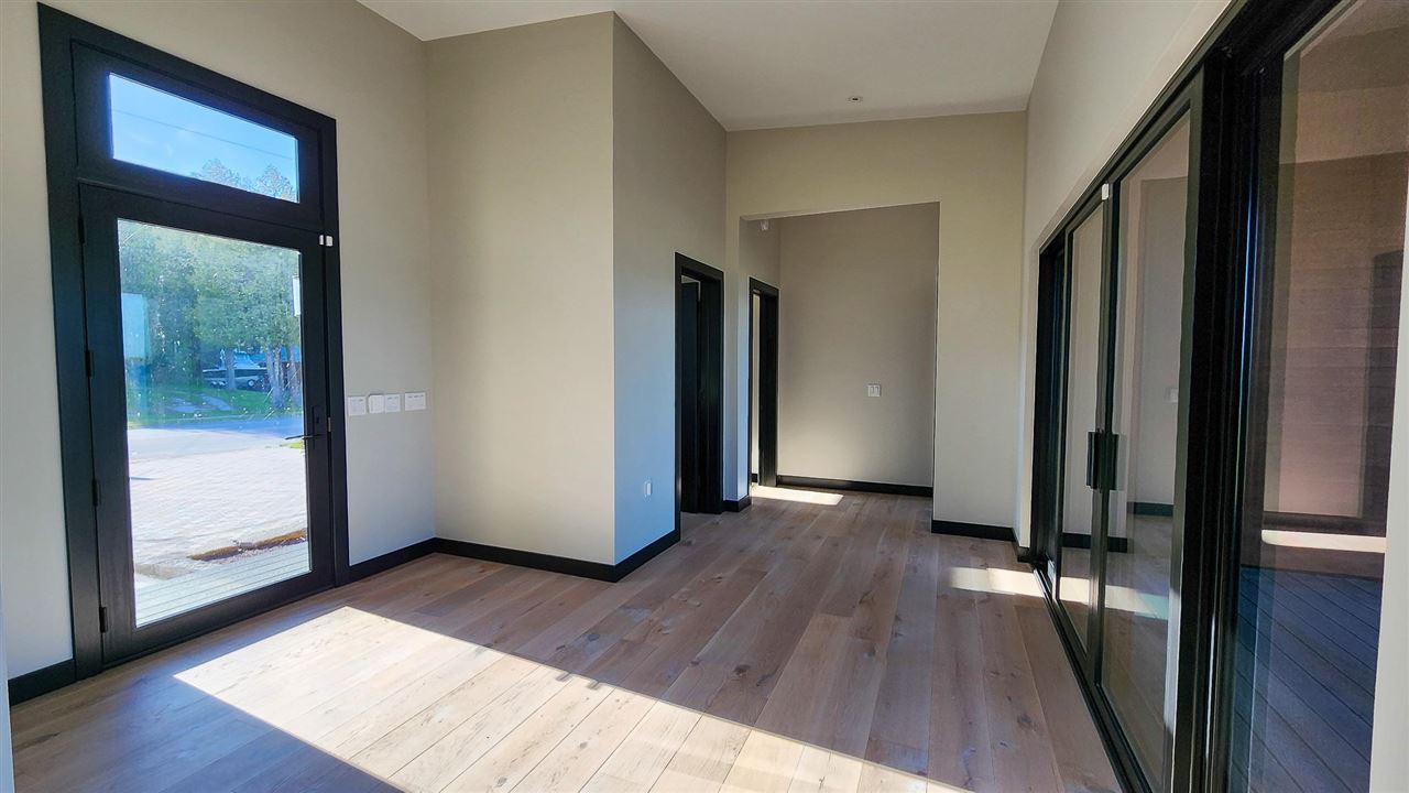 616 N Ontario