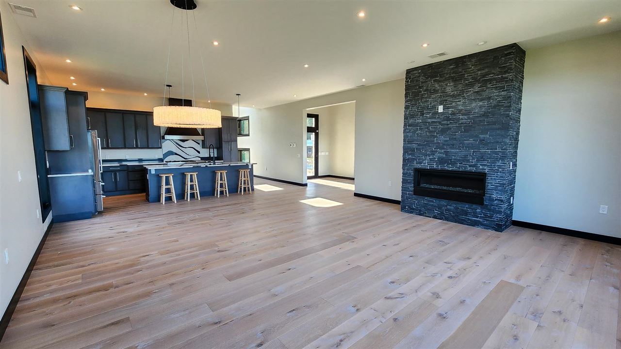 616 N Ontario