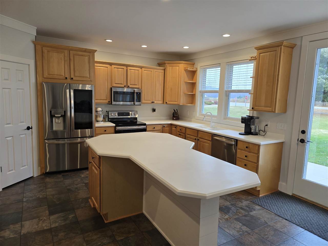 7190 Rolling Meadow Trail