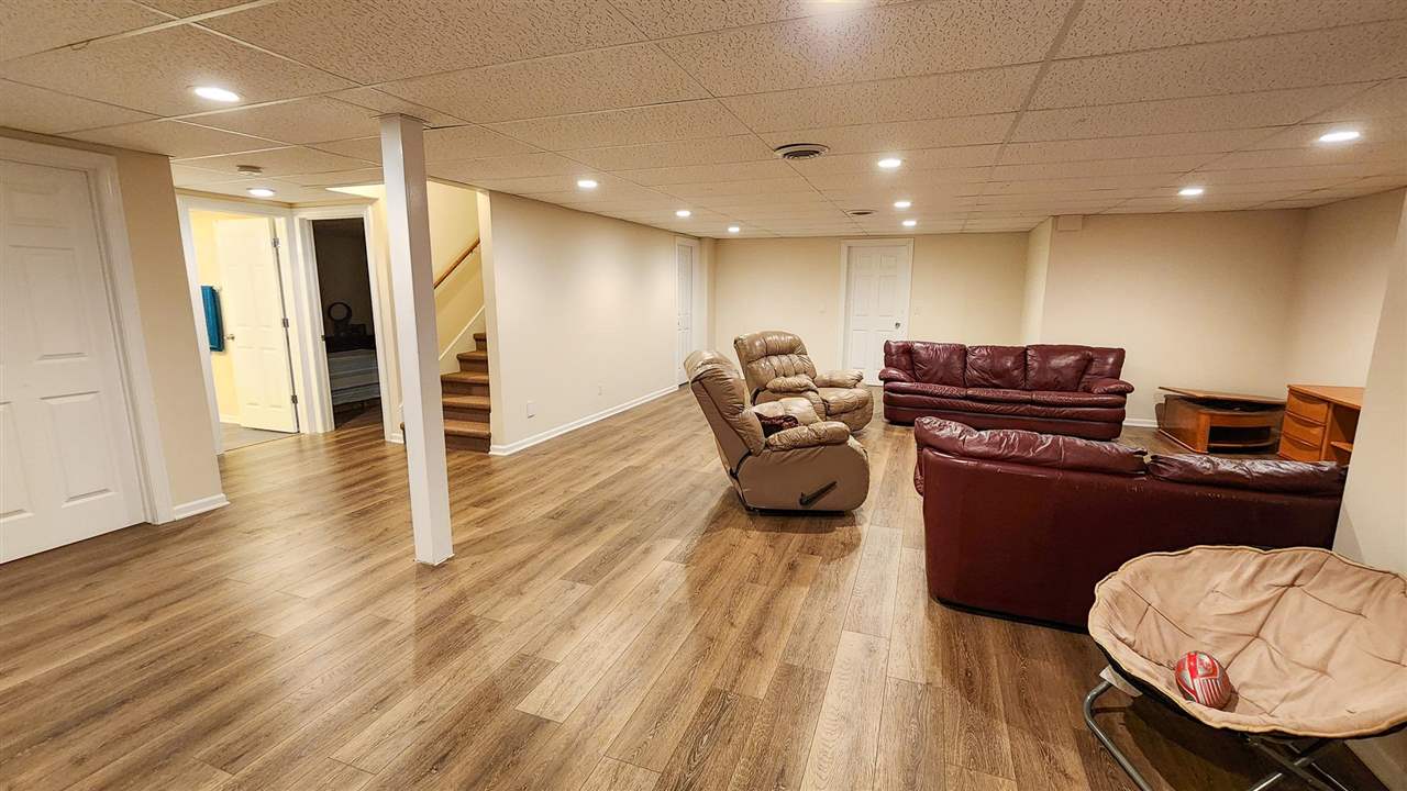 7190 Rolling Meadow Trail