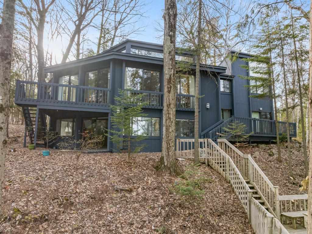 7720 Indian Trails (PVT), Charlevoix, MI 49720