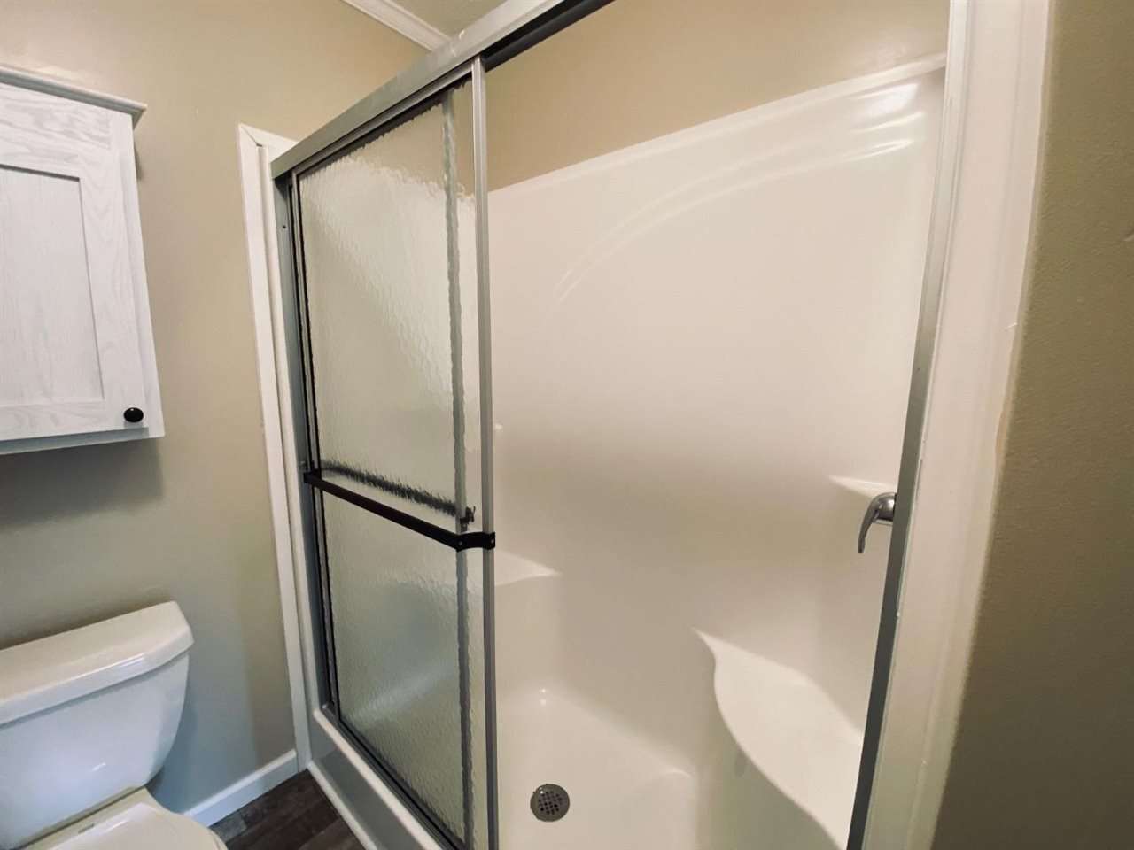 3929 Leslie Lane