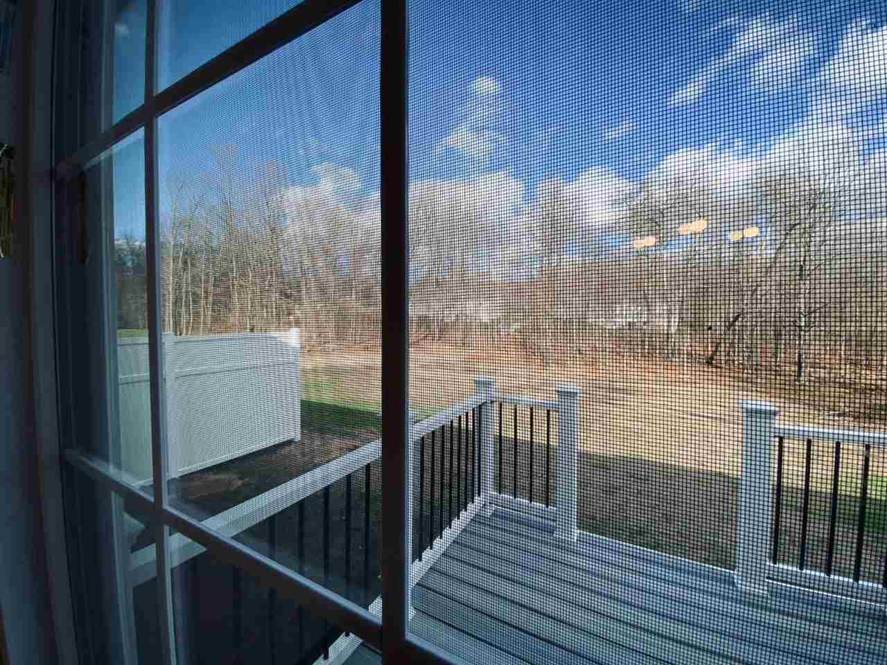 3929 Leslie Lane