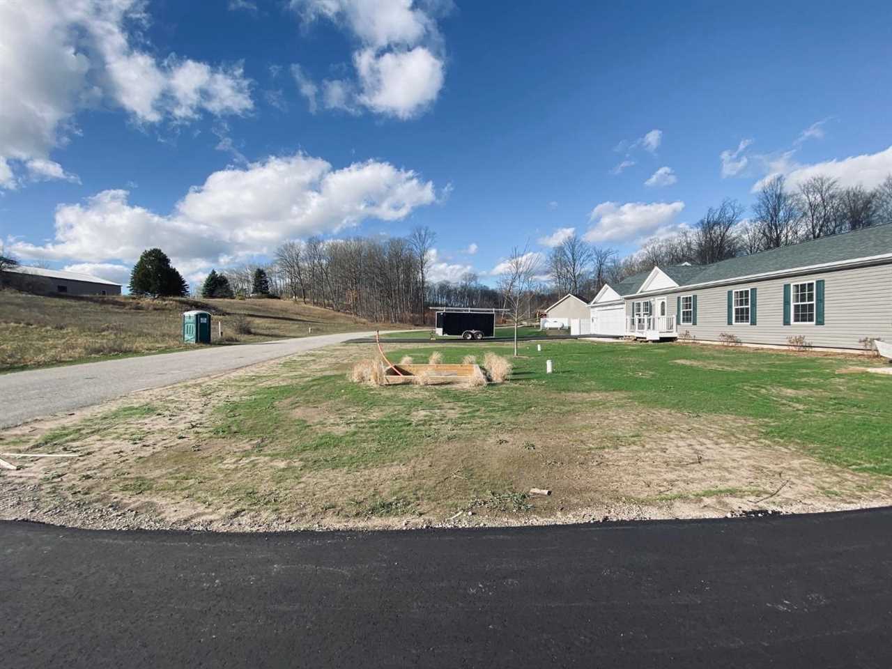 3929 Leslie Lane