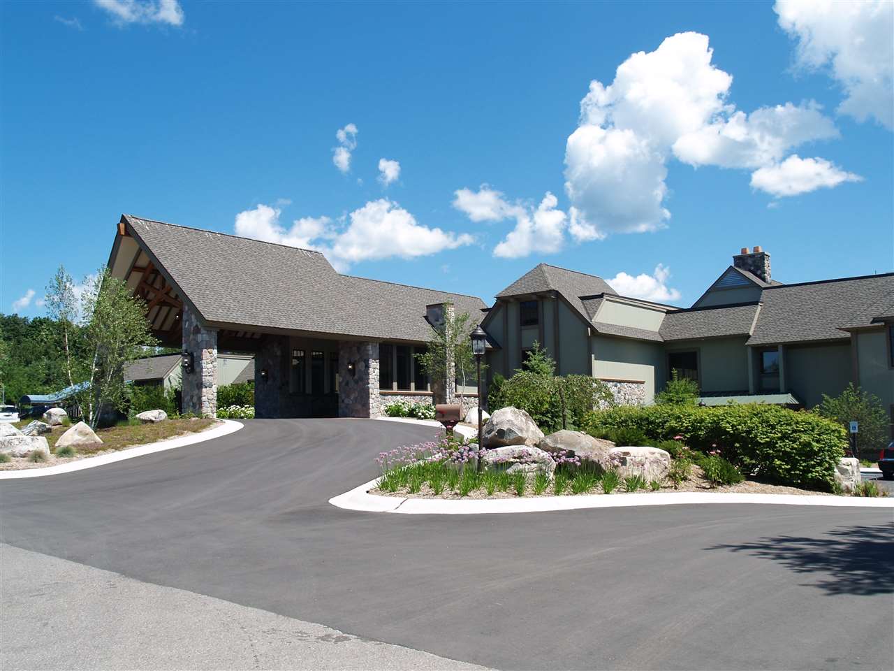 4855 Turfway Trail