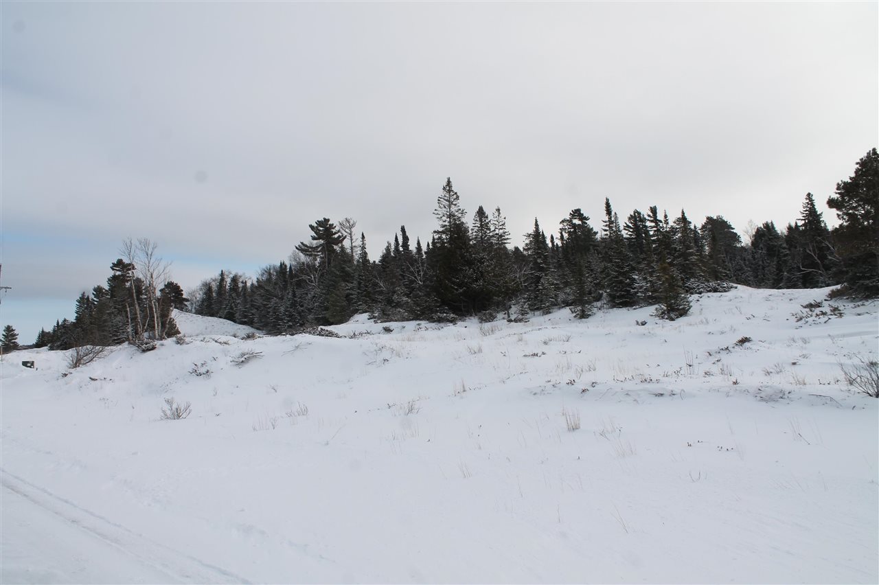 TBD Sturgeon Bay Drive