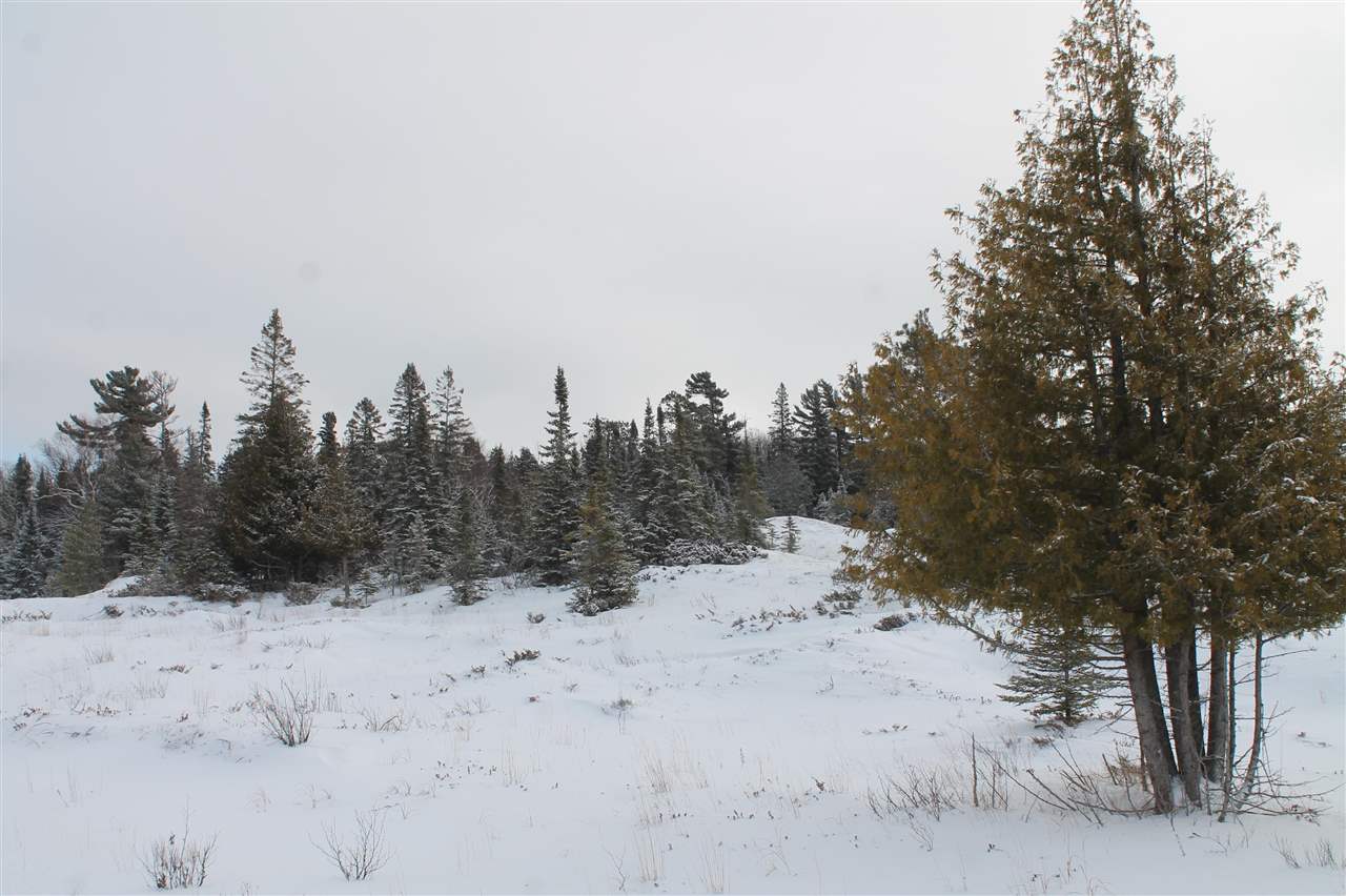 TBD Sturgeon Bay Drive