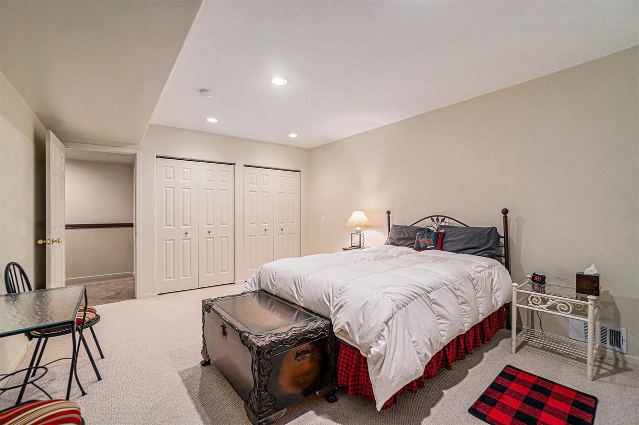 5284 Greystone Court 19