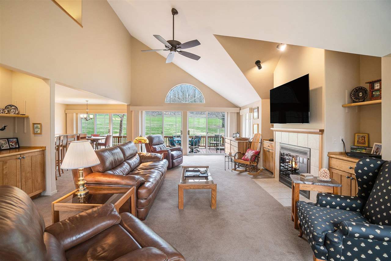 5284 Greystone Court 19