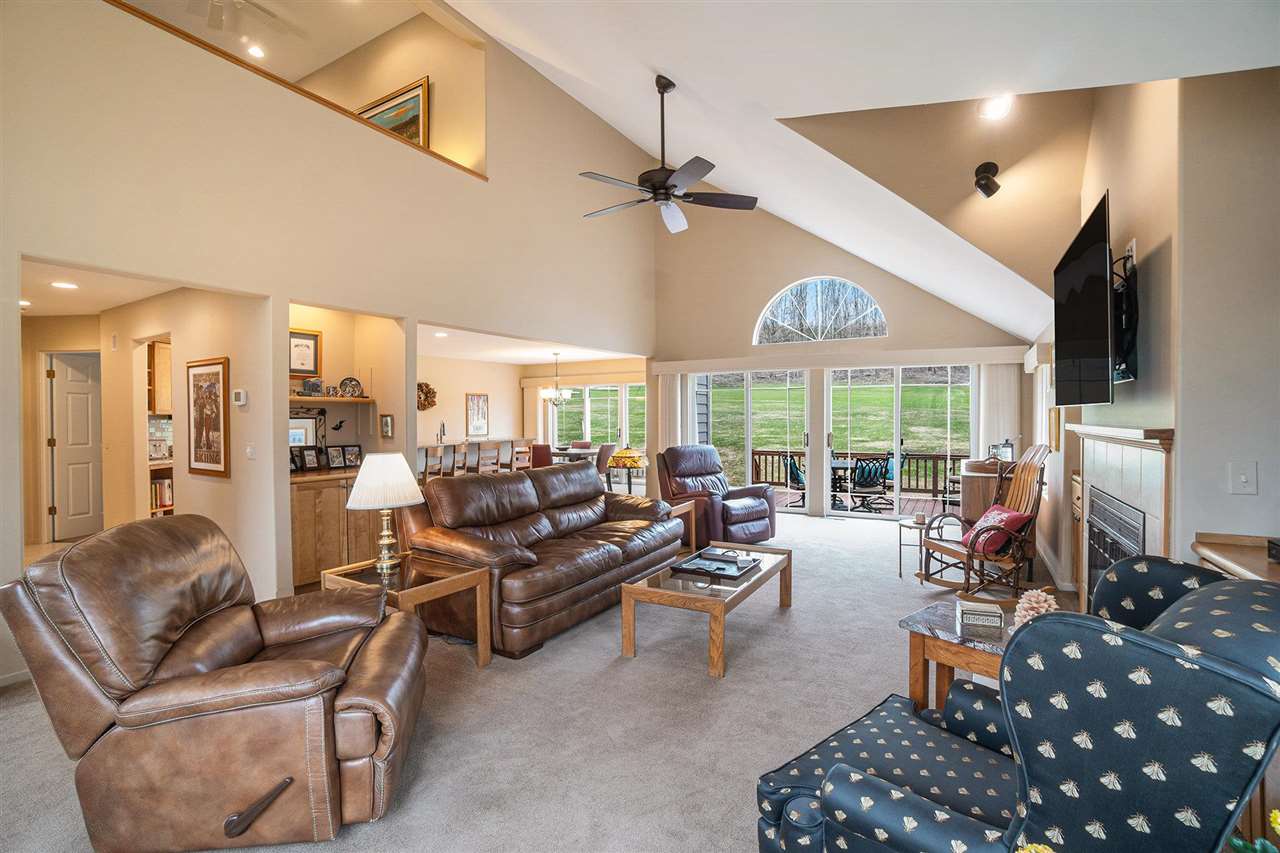 5284 Greystone Court 19