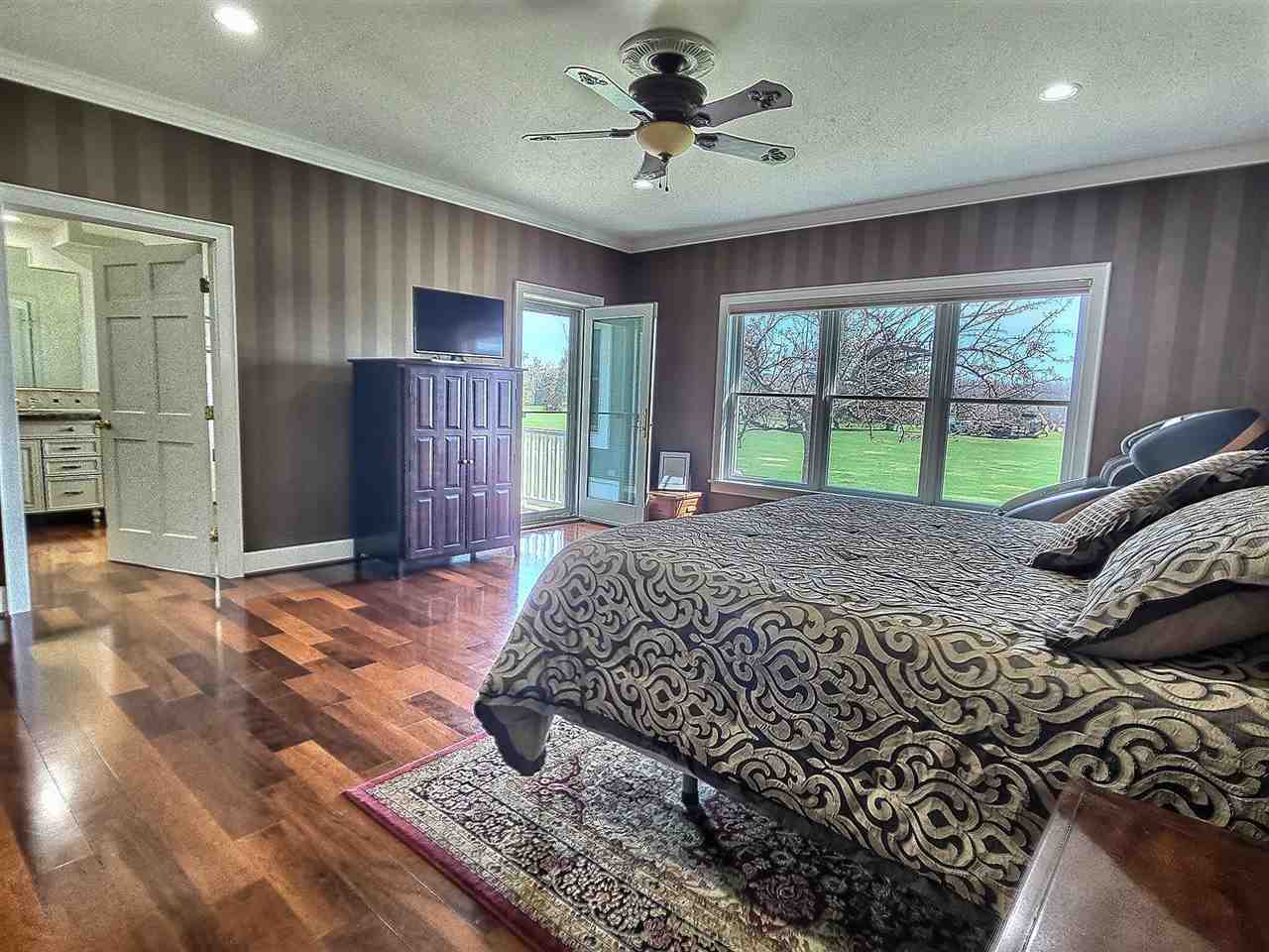 2286 Pinecrest