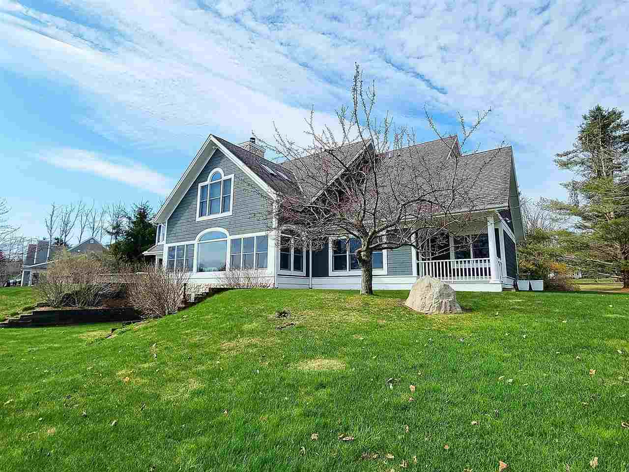 2286 Pinecrest
