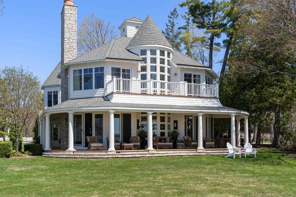 1111 East Bay Road