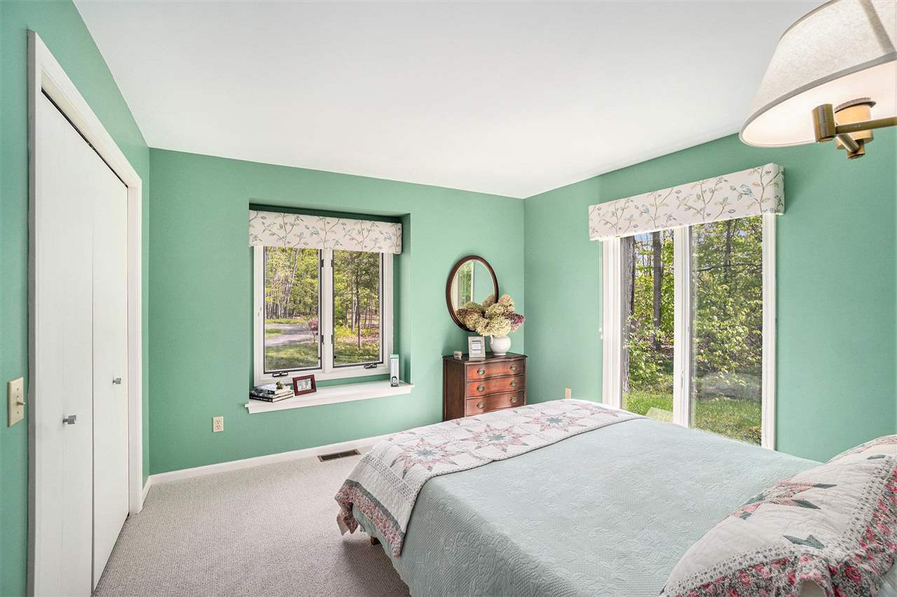 2430 Greenbriar